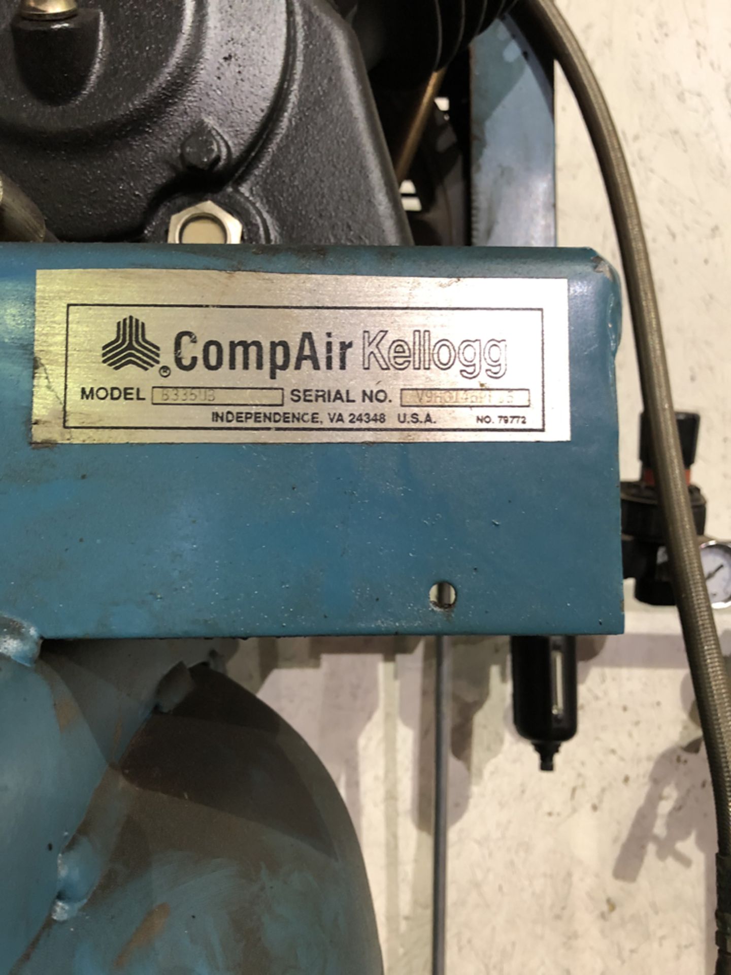Kellogg 5 hp vertical air compressor - Image 3 of 3
