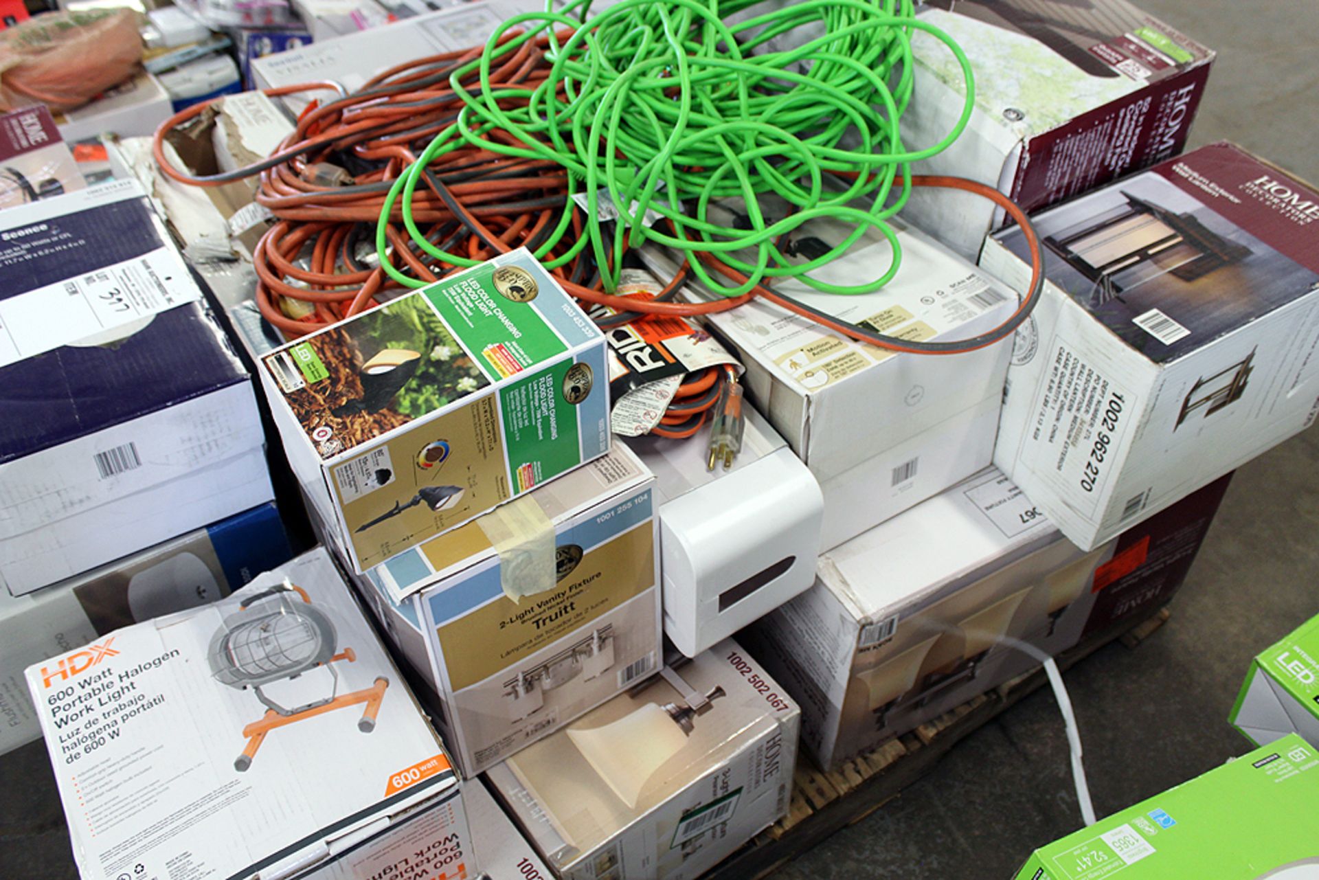 Pallet of lighting fixtures and cords