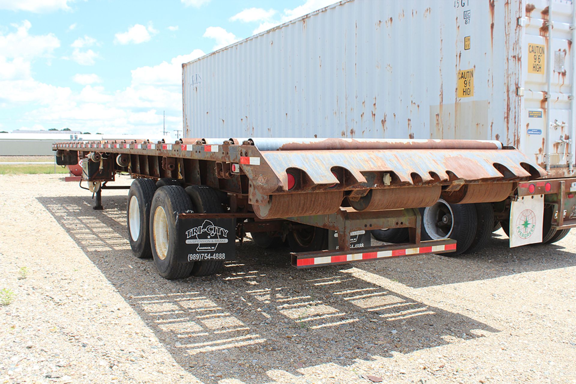 50' TRUSS TRAILER W/ROLLERS AND TILTS W/TITLE - Image 4 of 4