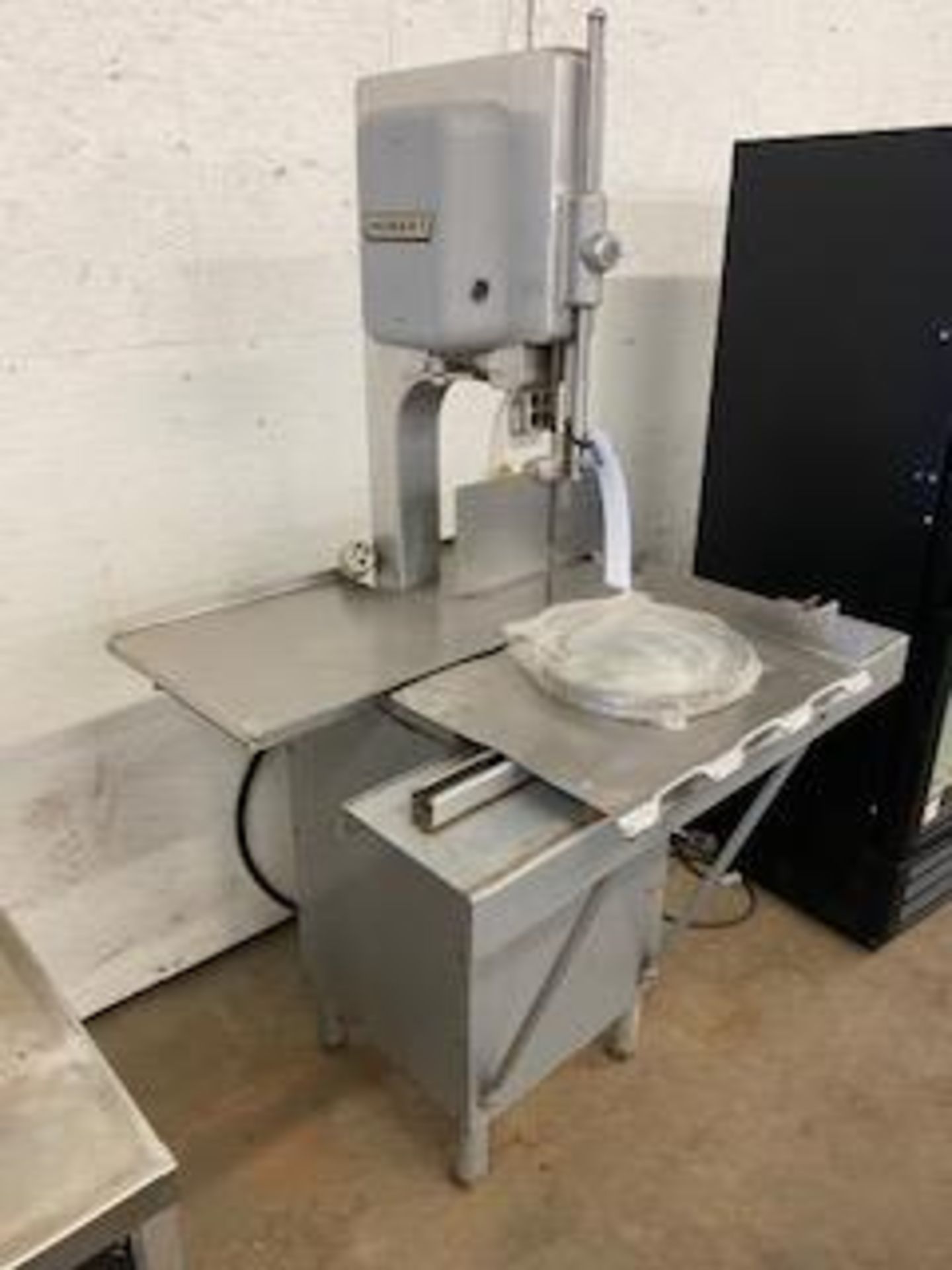 Hobart meat band saw 3ph model 5212 2HP - Image 2 of 3