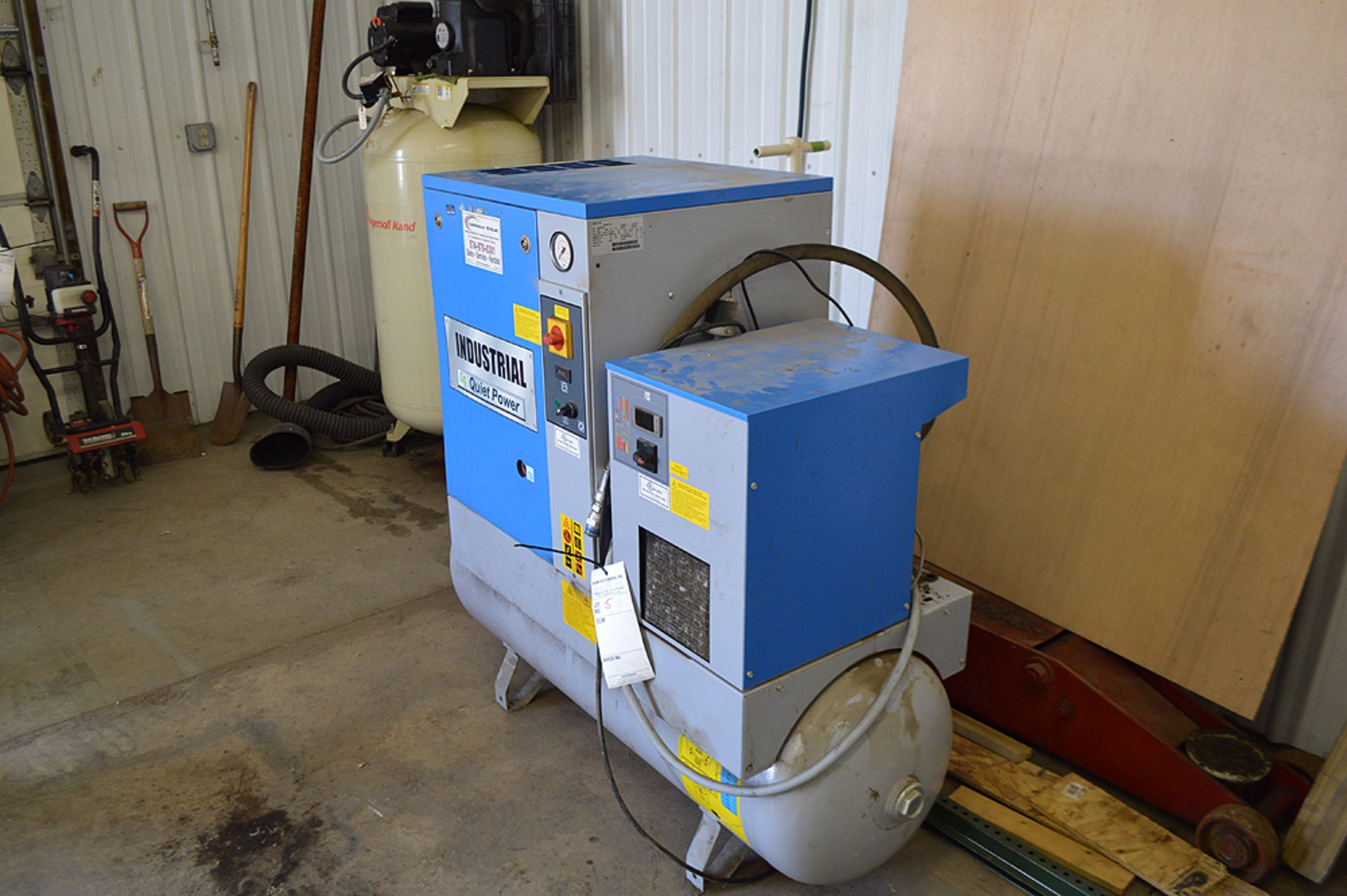 INDUSTRIAL QUIET POWER 2015 SINGLE PHASE AIR COMPRESSOR, 5 HP