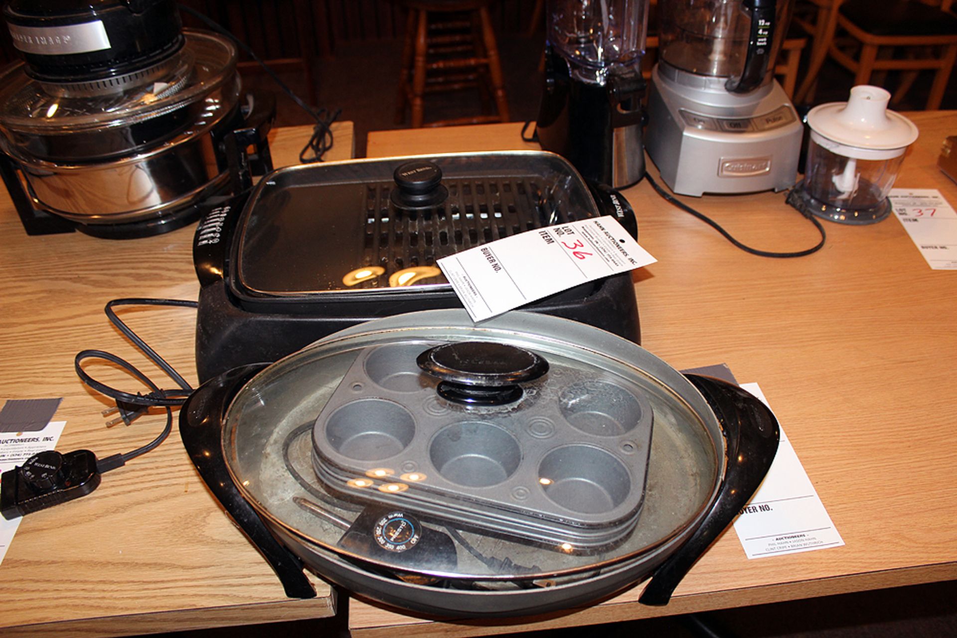 Electric skillet and Westbend broiler/griddle