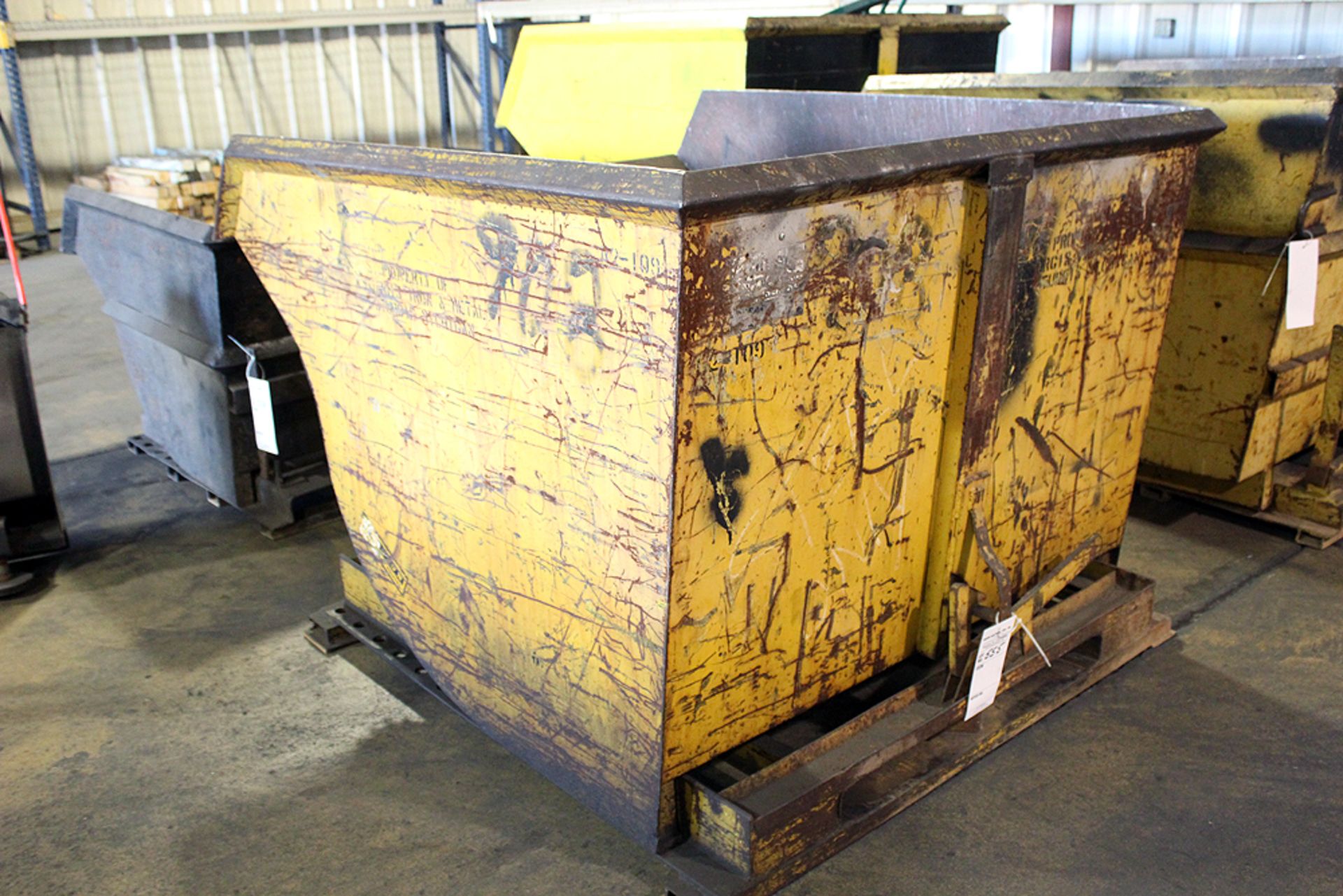 Tilting Dumpster - Image 2 of 3