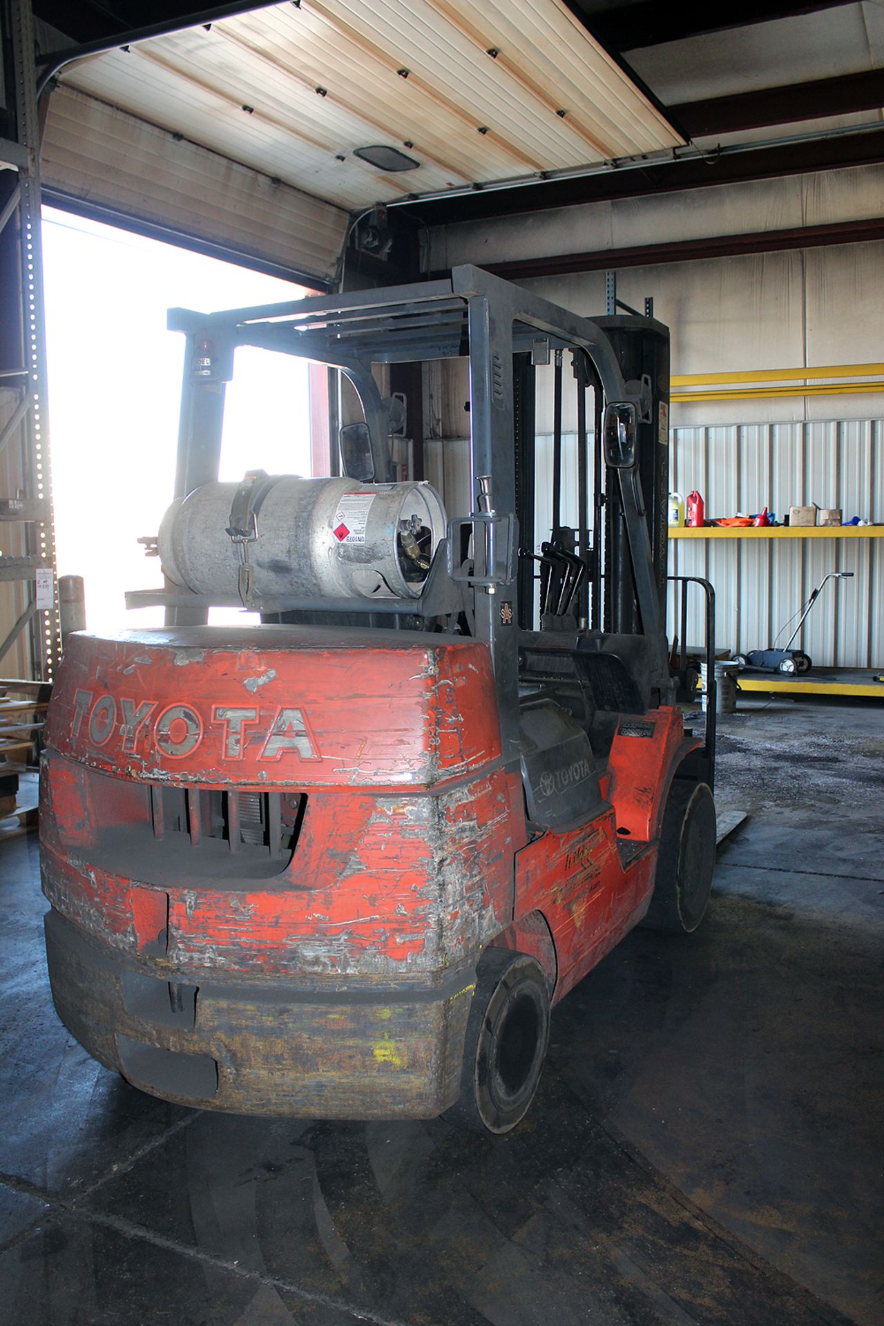 Toyota LPG Rider Type Forklift Truck 7,250# Max Lift Model #7FGCU35 4700 hrs - Image 3 of 7