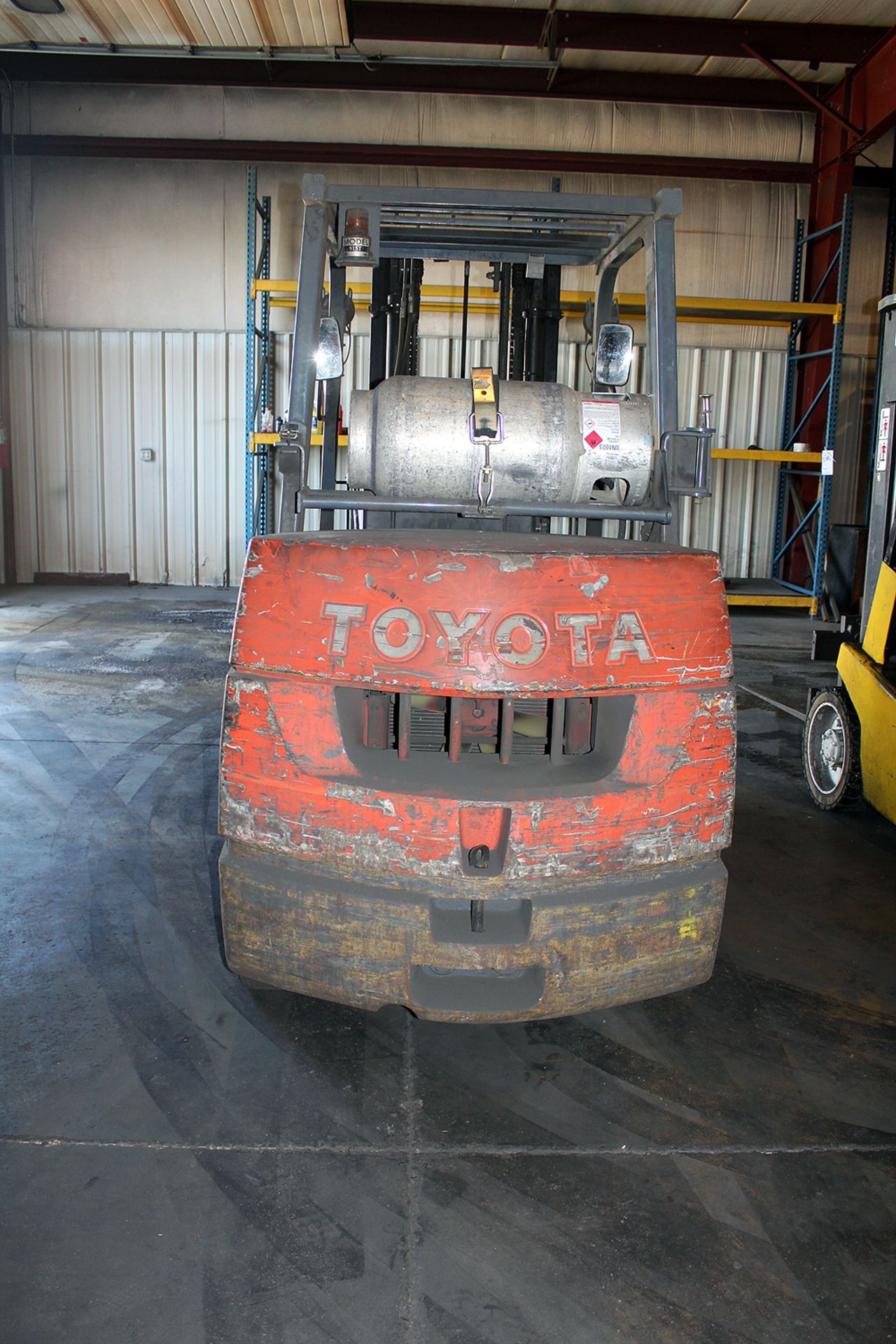 Toyota LPG Rider Type Forklift Truck 7,250# Max Lift Model #7FGCU35 4700 hrs - Image 2 of 7