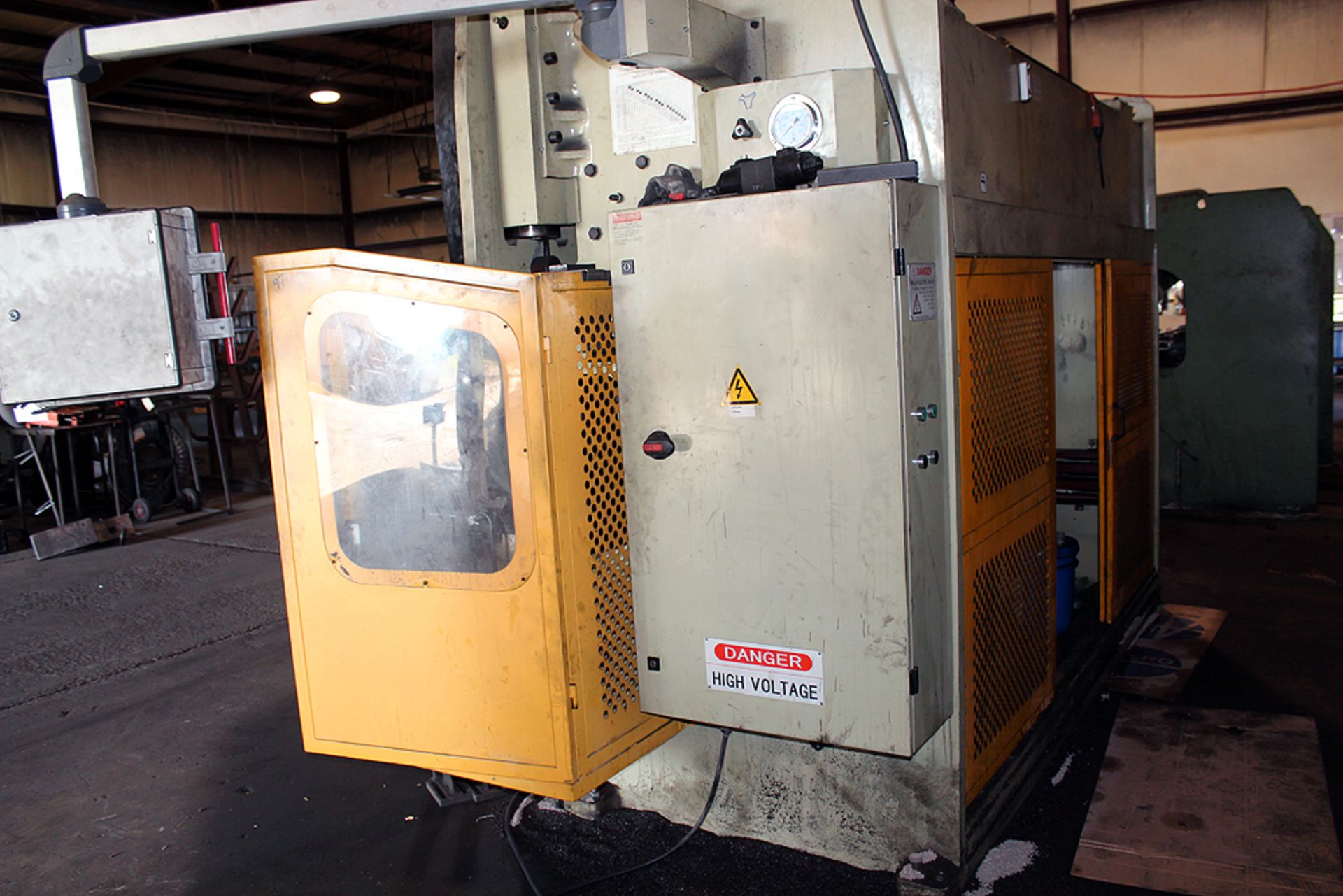 U.S. Industrial Hydraulic Press Brake 10' Width Capacity (2014) Model #US 12510 - Image 10 of 11