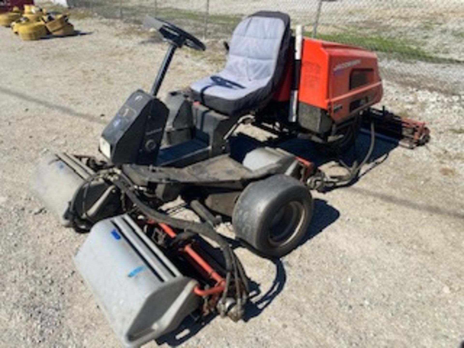 2002 JACOBSEN GREENS KING V, 3 WD, DIESEL - Image 13 of 16