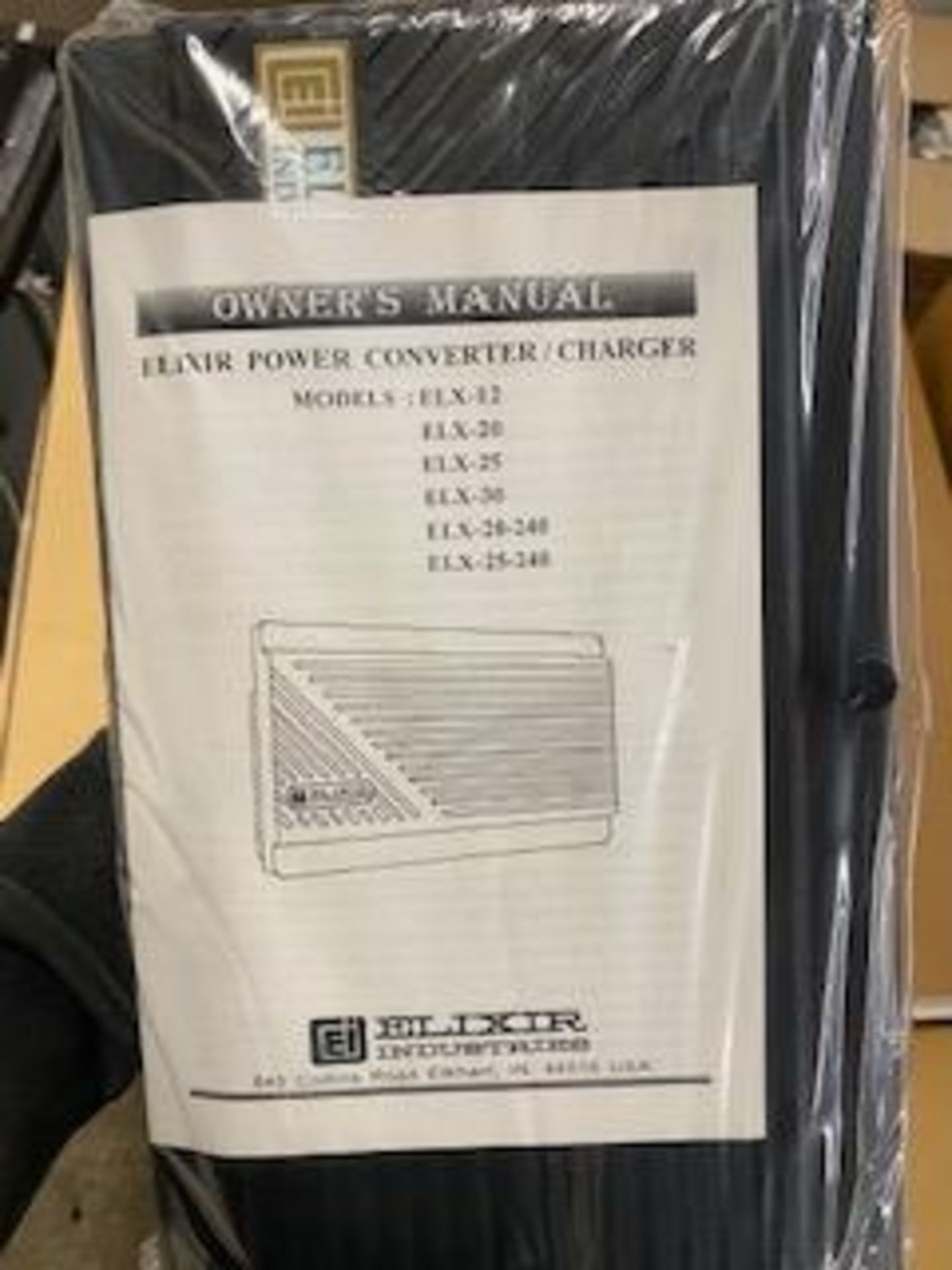 (1)ELIXER POWER CONVERTER/CHARGER