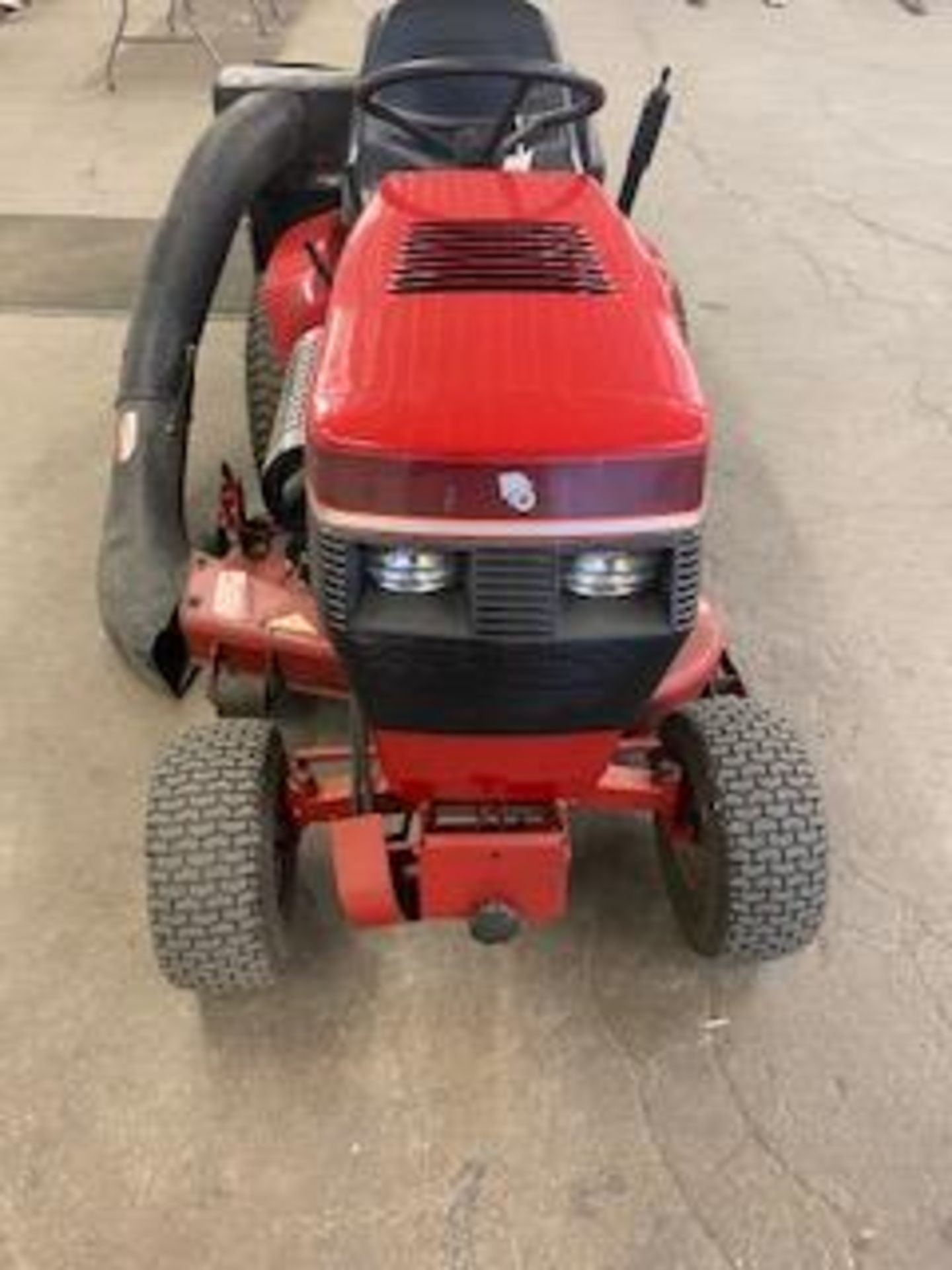 WHEEL HORSE RIDING LAWN MOWER, MODEL 312-A WITH DECK AND BAGGER - Image 2 of 7