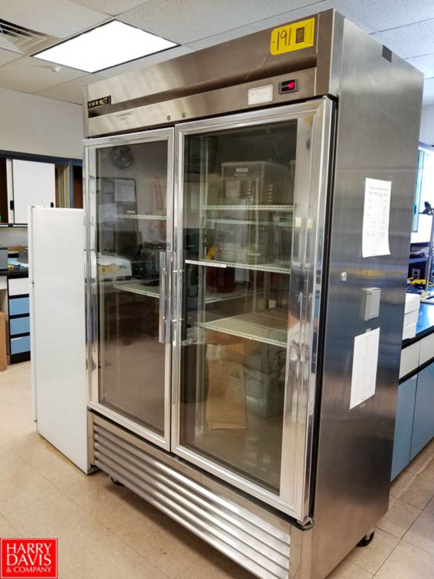 VWR Laboratory Refrigerator Model: TS-49G SN: 5395408 Rigging Fee: $100