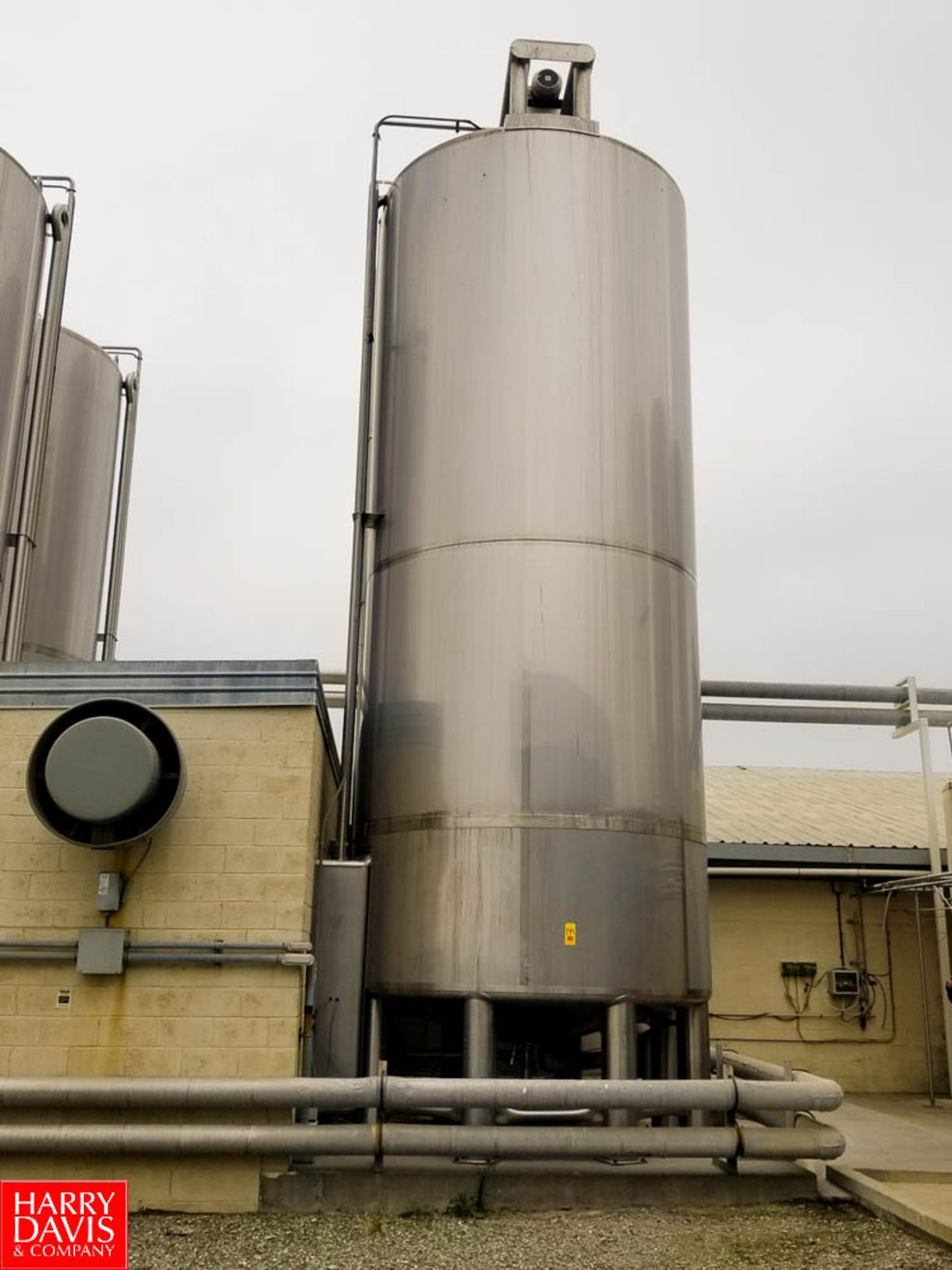 Feldmeier 15000 Gallon Jacketed All S/S Crystallizer SN N-329-04 with Vertical Agitation (Silo