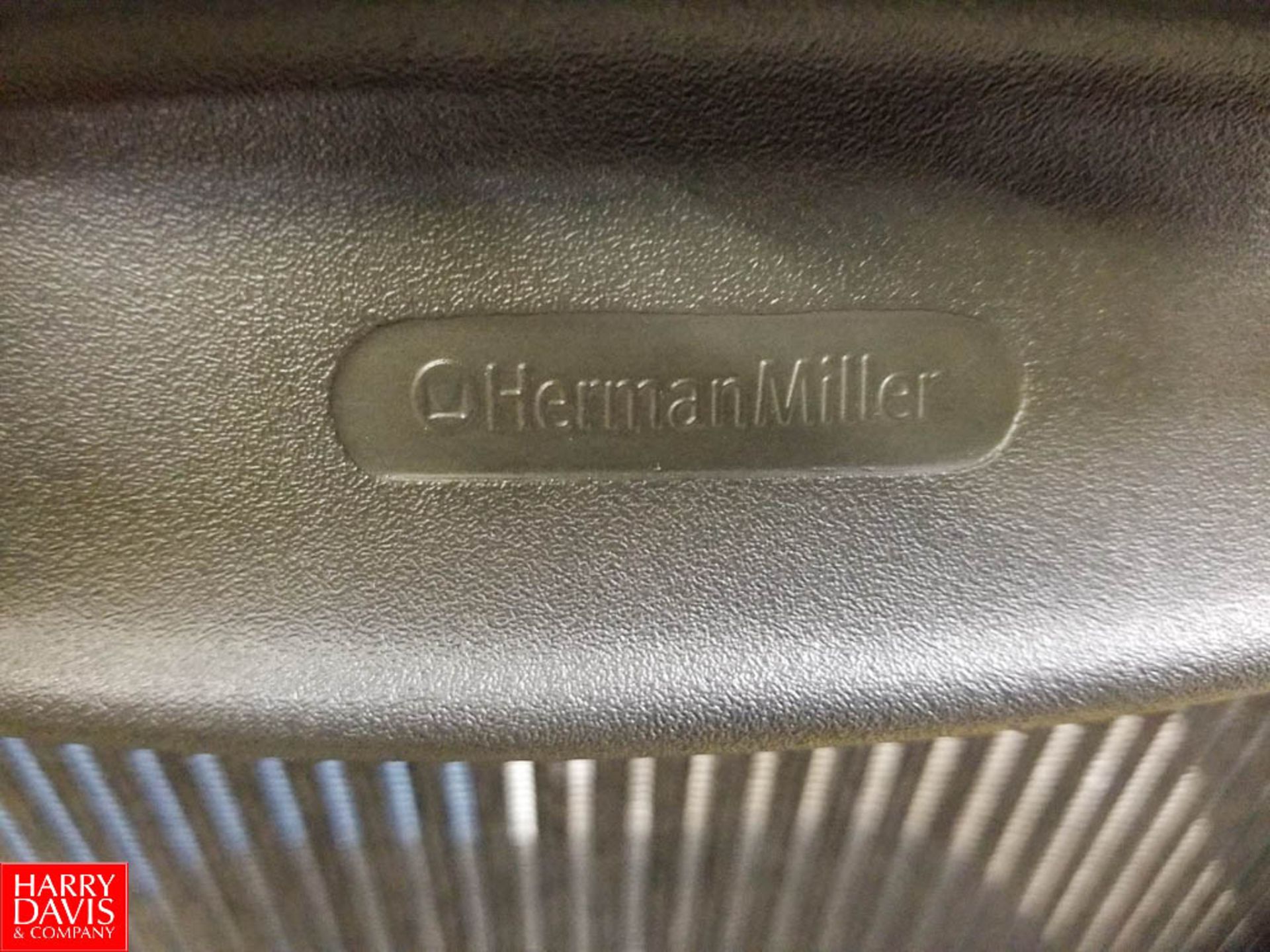 Herman Miller Aeron Ergonomic Office Chair - Rigging Fee: $25 - Image 2 of 2