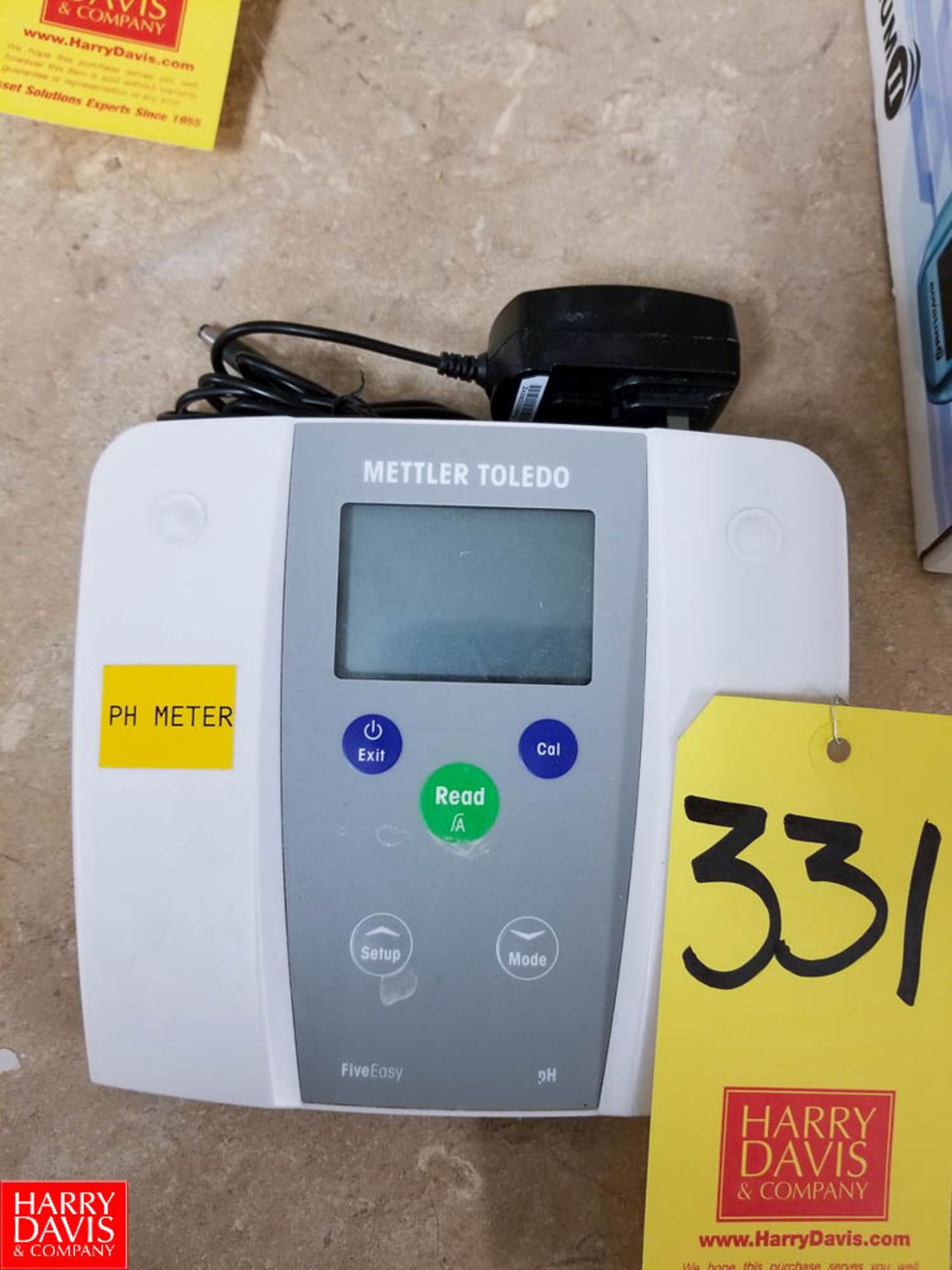 Mettler Toledo Digital pH Meter Model FiveEasy with Conductivity Probe - Rigging Fee: $25