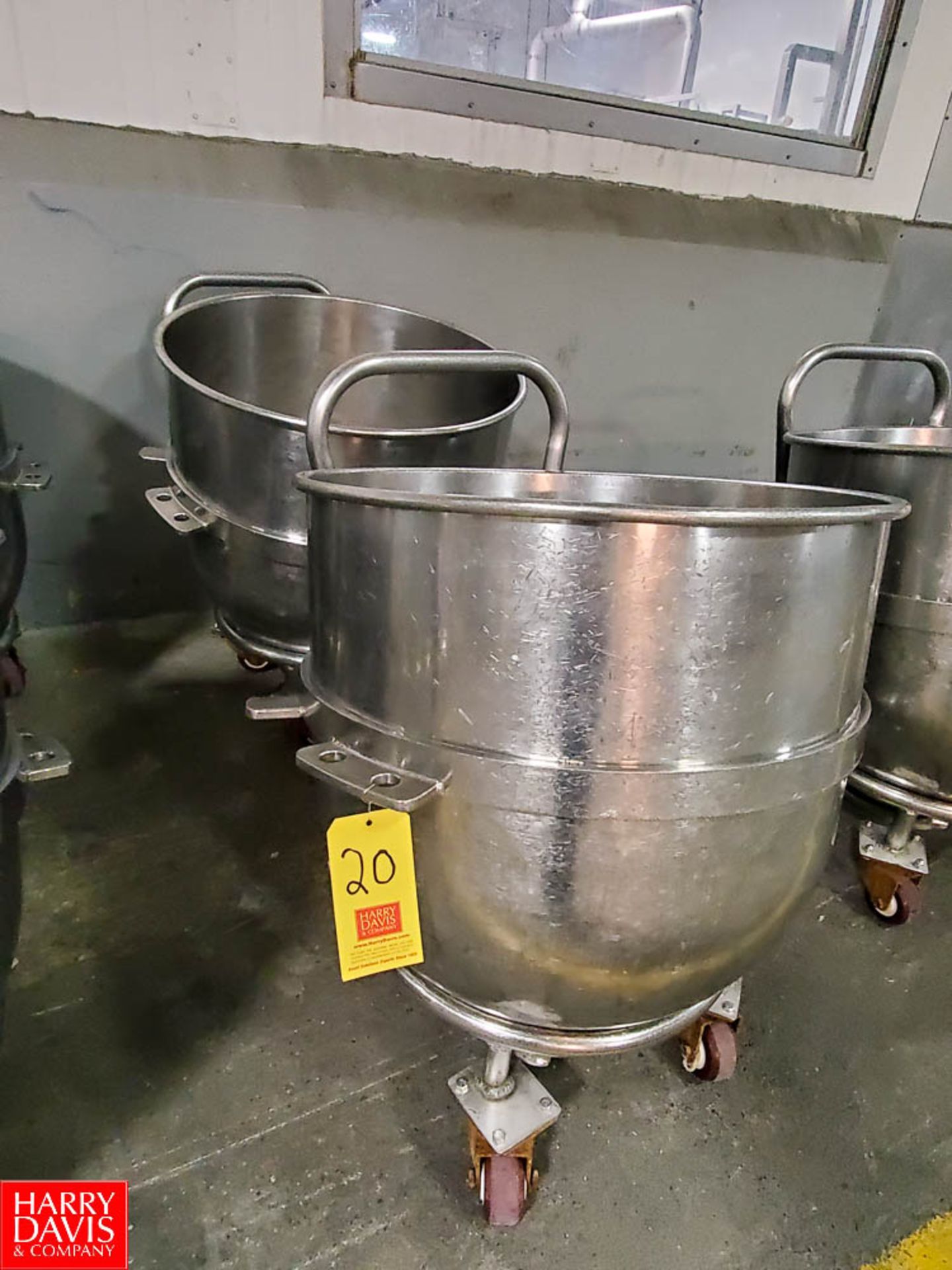 Aprox 140 Quart S/S Mixer Bowl Rigging Fee: $ 20