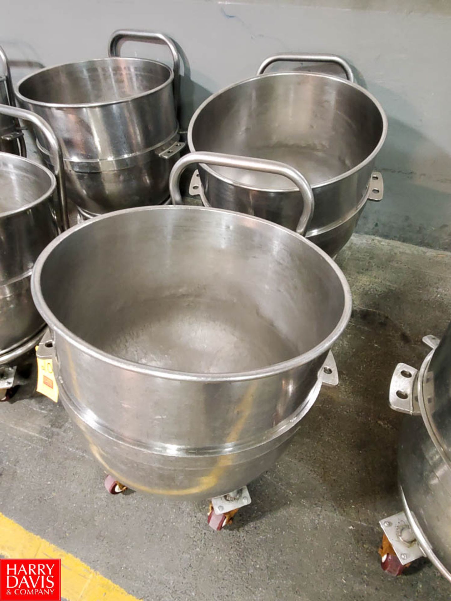 Aprox 140 Quart S/S Mixer Bowl Rigging Fee: $ 20 - Image 2 of 2