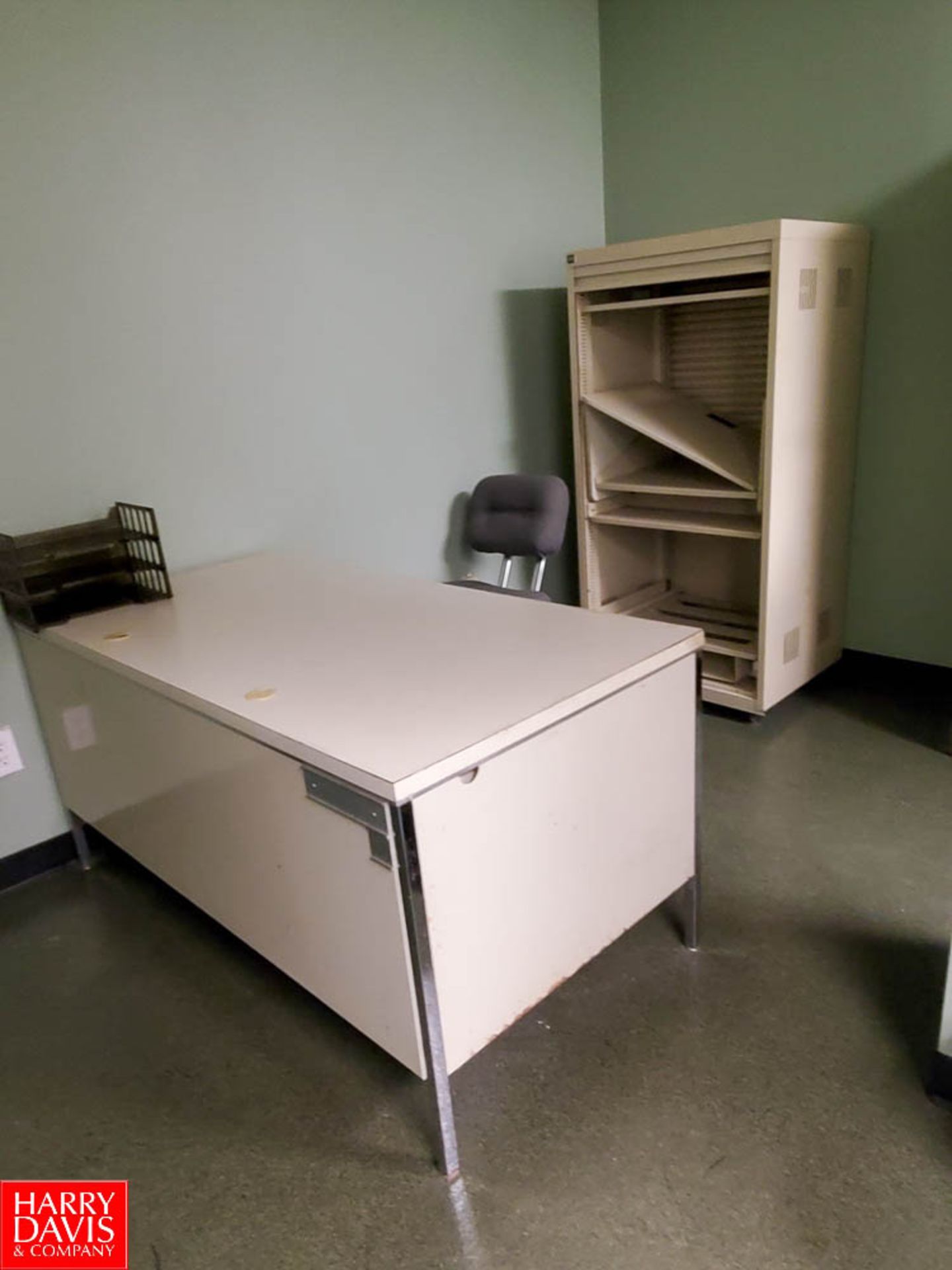 (2) Desks; (1) Section of Metal Lockers; (3) 4-Drawer Metal Vertical Filing Cabinets Rigging Fee: $ - Image 2 of 5