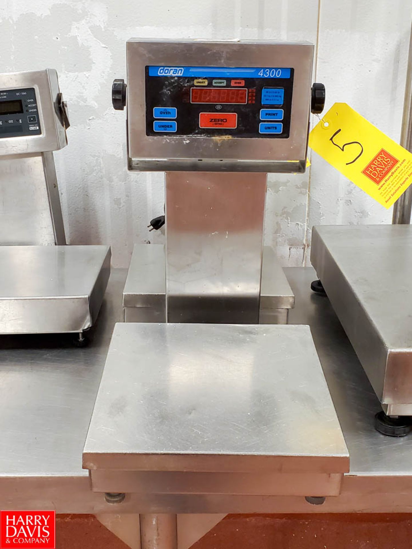 Doran Model 4300 S/S Checkweigh Digital Scale Rigging Fee: $ 30