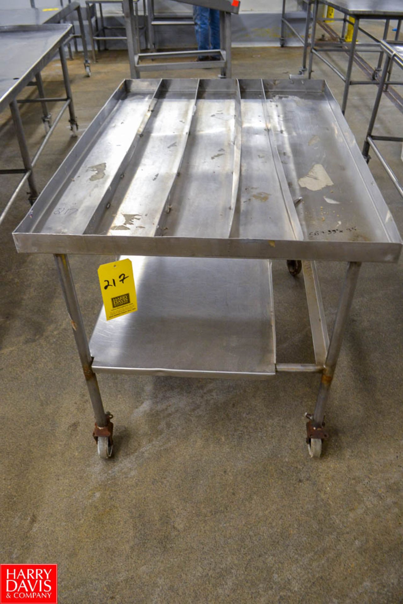 S/S Drain Table with Dividers