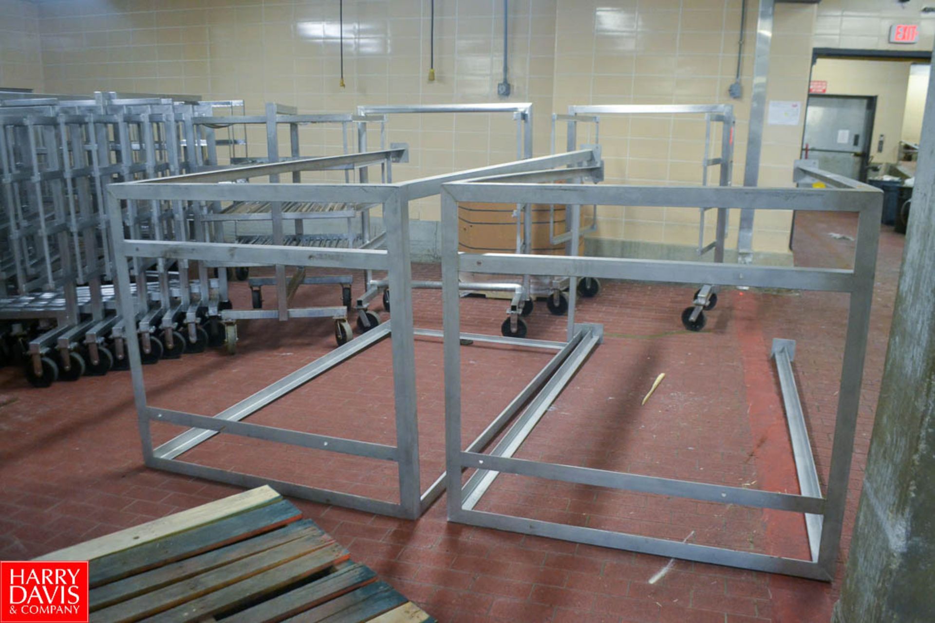 S/S Angle Frame Storage Racks - Image 2 of 2