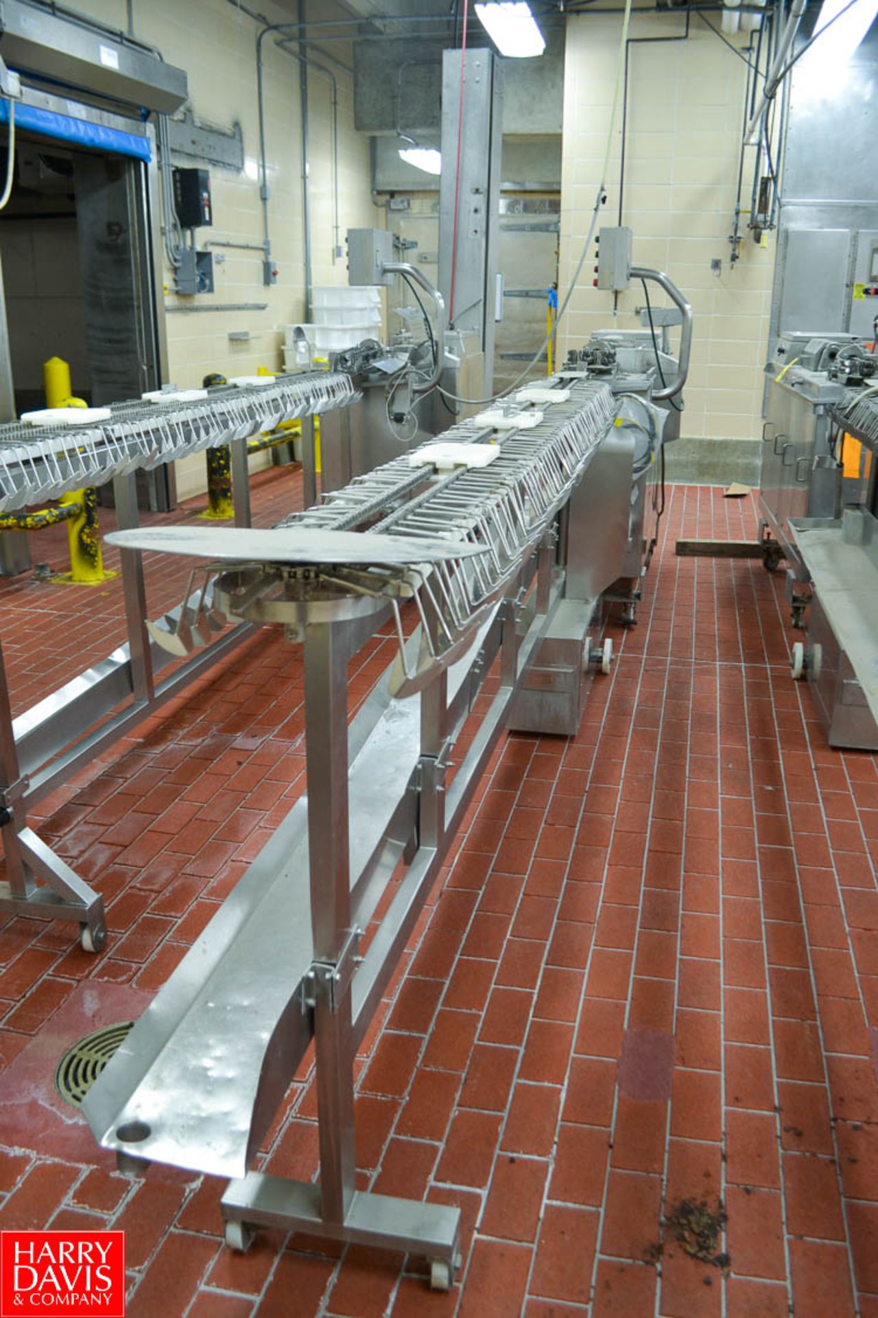 Linkwell S/S Sausage Linker with Casing Tubes, Transfer Chain and S/S Hook Conveyor Rigging Fee: $ - Image 2 of 2