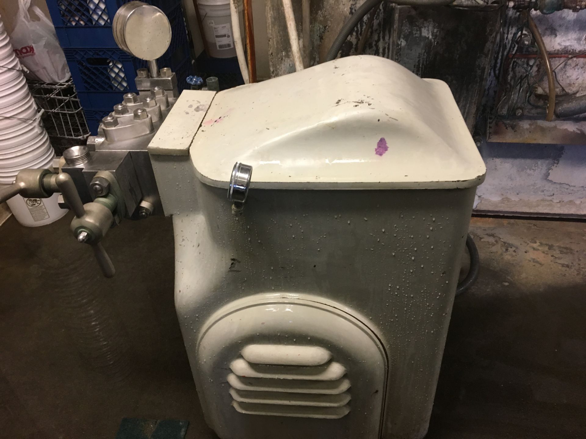 Gaulin Homogenizer Model 300-DJ4 3PS