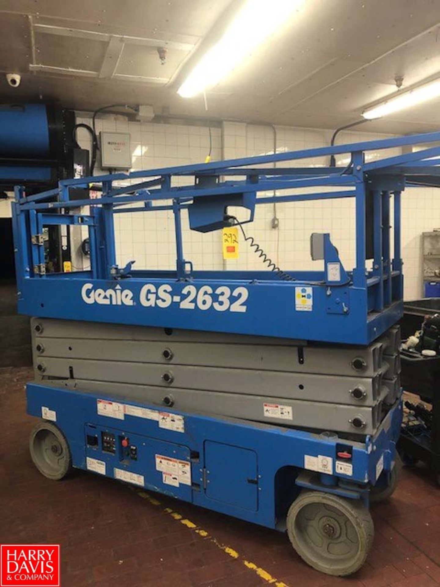 2015 Genie Slab Scissor Lift Model GS-2632 : SN GS3216P-142903