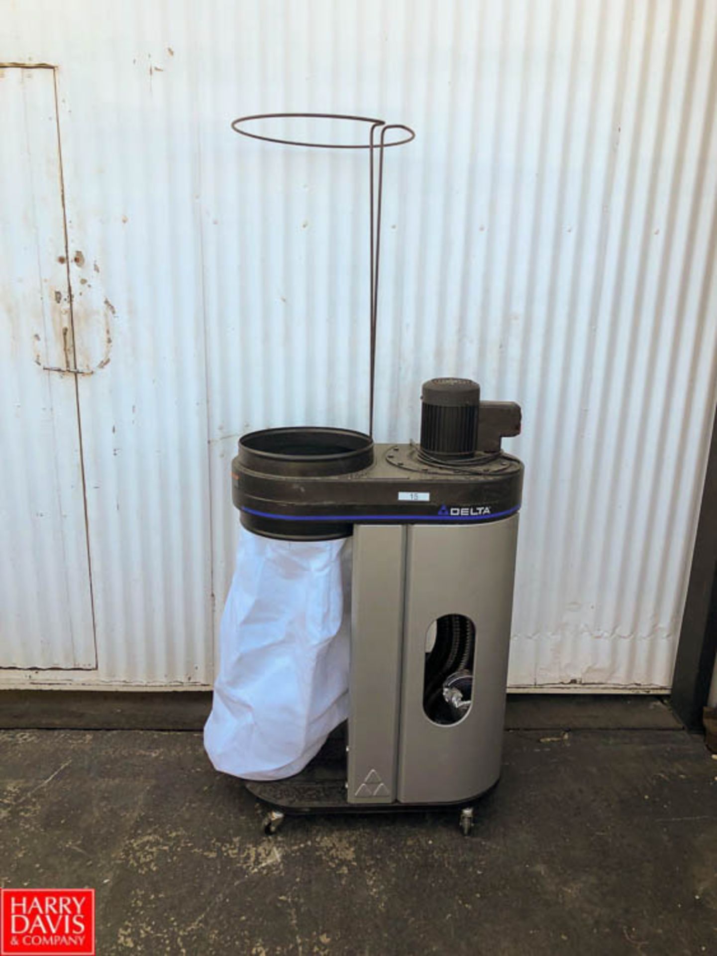 Product Cleaner and (2) Delta 50-720 Dust Collectors **SUBJECT TO BULK BIDDING** - Image 3 of 8