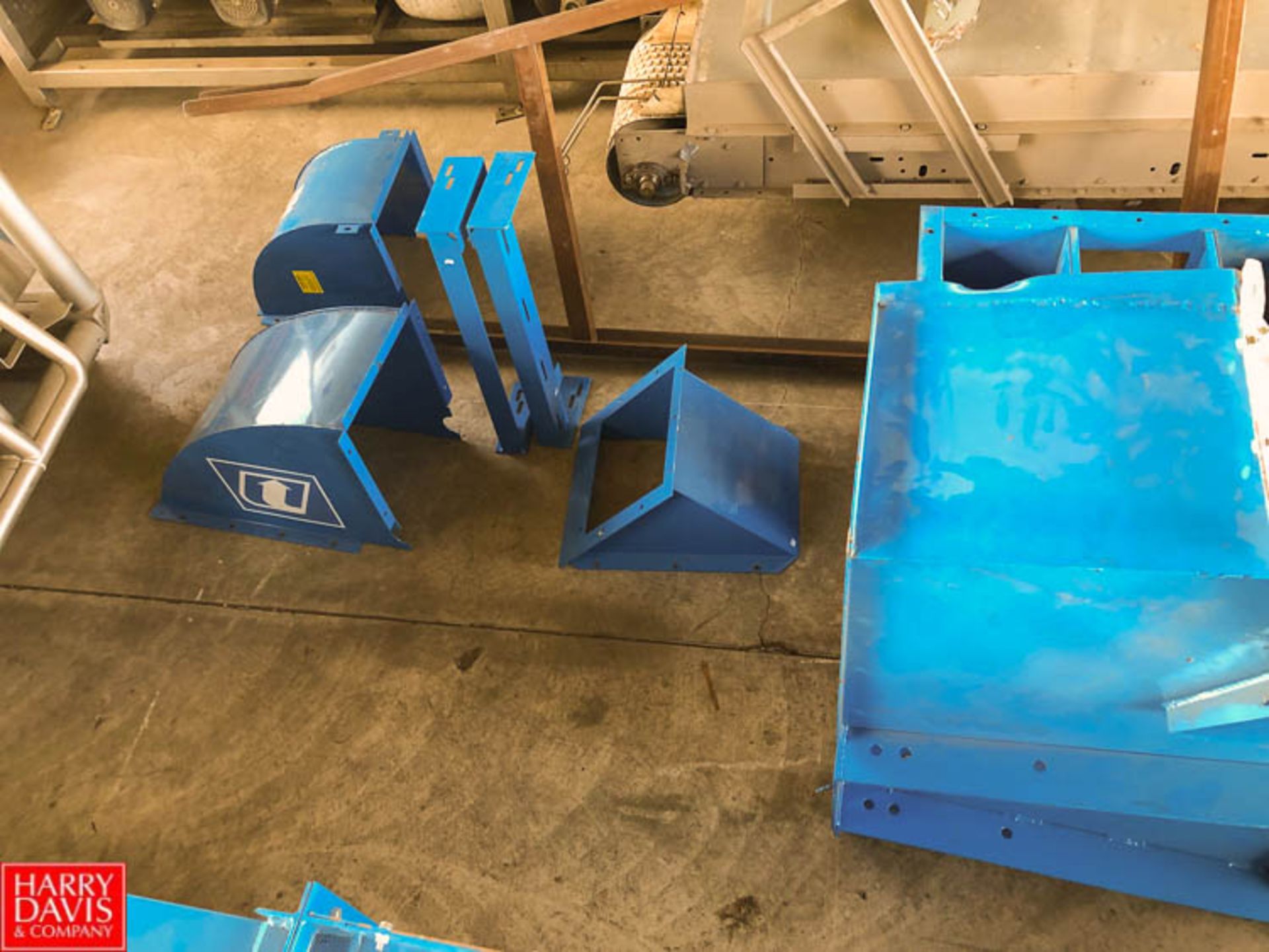 25' Bucket Conveyor, with 8" Width x 5" Depth Buckets - Image 6 of 10