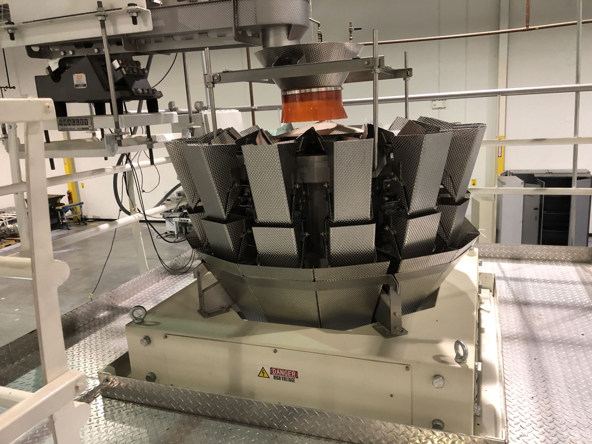 Yamato 10-Head Scale Filler, Weight Range 3g-1000g, Model DW-510SD, S/N WG060589 Rigging: Call For - Image 2 of 2