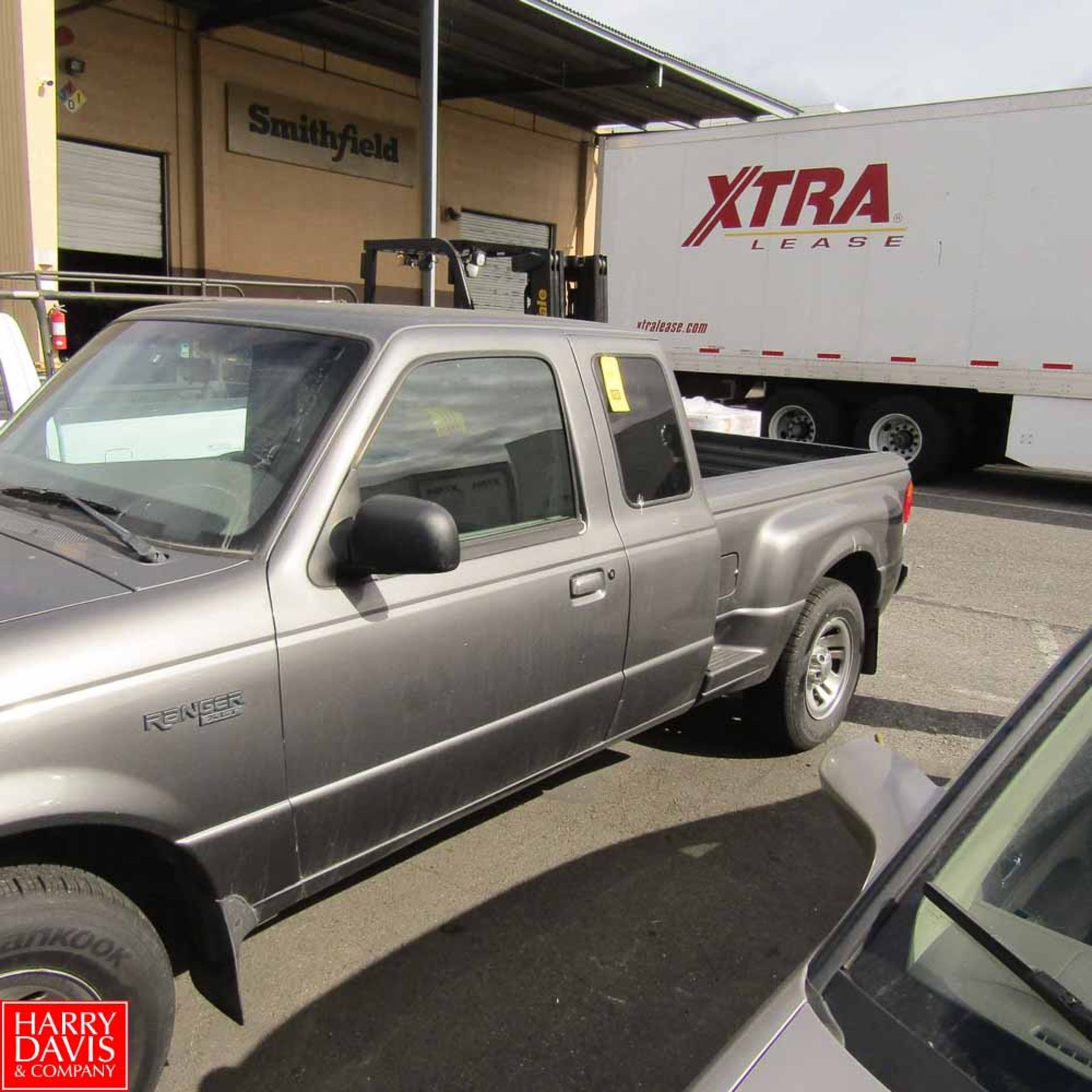 Ford Ranger XLT Pickup Truck, VIN # 1FTYRI4U6WPB32868, with 3.0 L Gas Engine and Automatic - Image 2 of 5