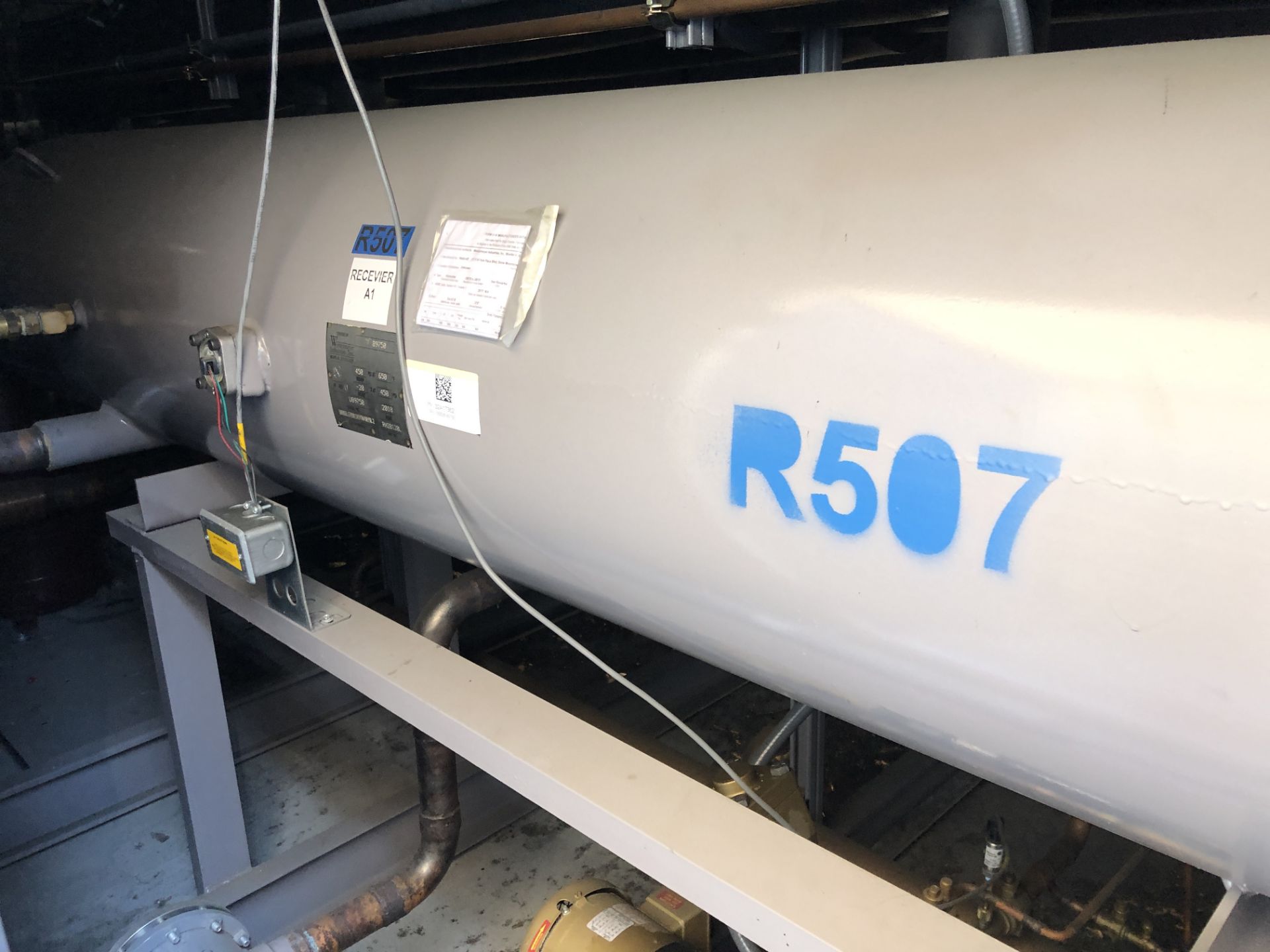 2019 Heatcraft Chiller Model LRR7273ABC6D2 : SN S18K0036, with (7) 40 HP Internal Compressors, 460 V - Image 6 of 7