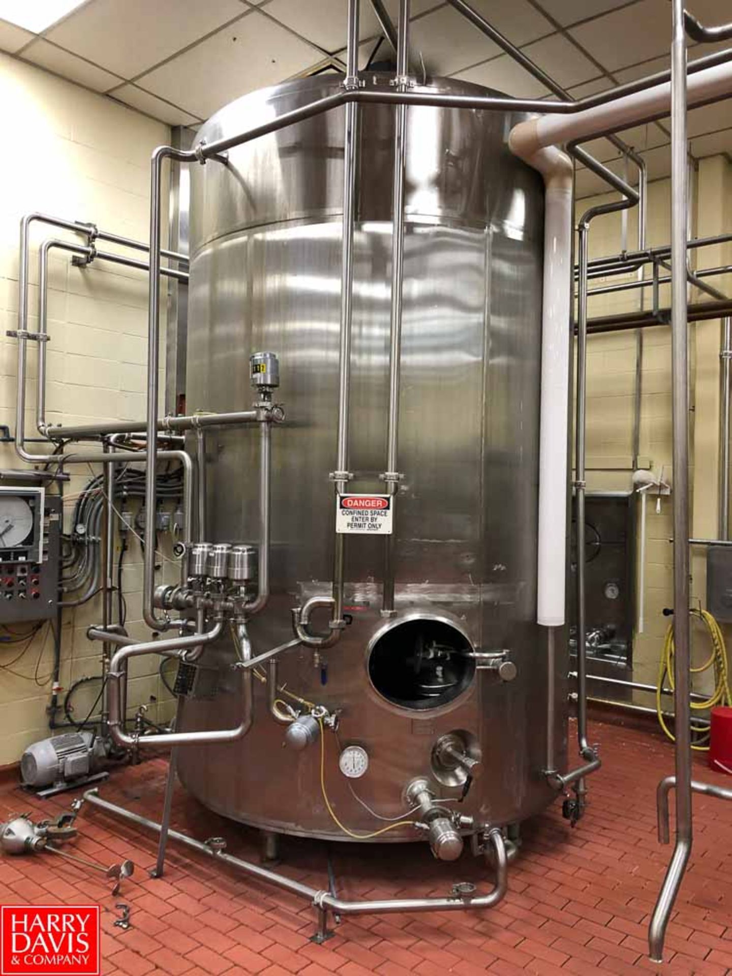 Crepaco 3,000 Gallon (11,356 Liters) S/S Jacketed Processor S/N A-8628, With Vertical Agitation - Image 4 of 5