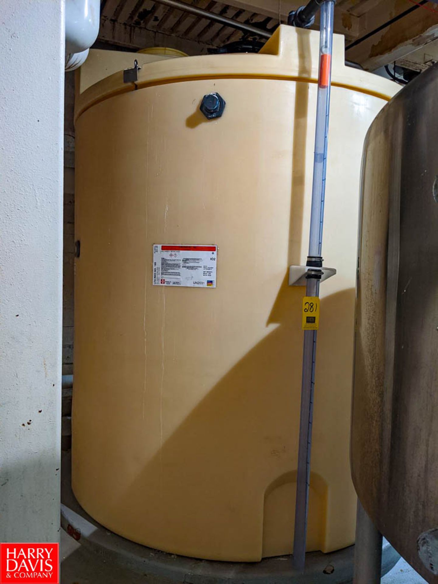 2,000 Gallon Poly Nitric Acid Tank (Loc. Dryer Room) Rigging Fee: $600