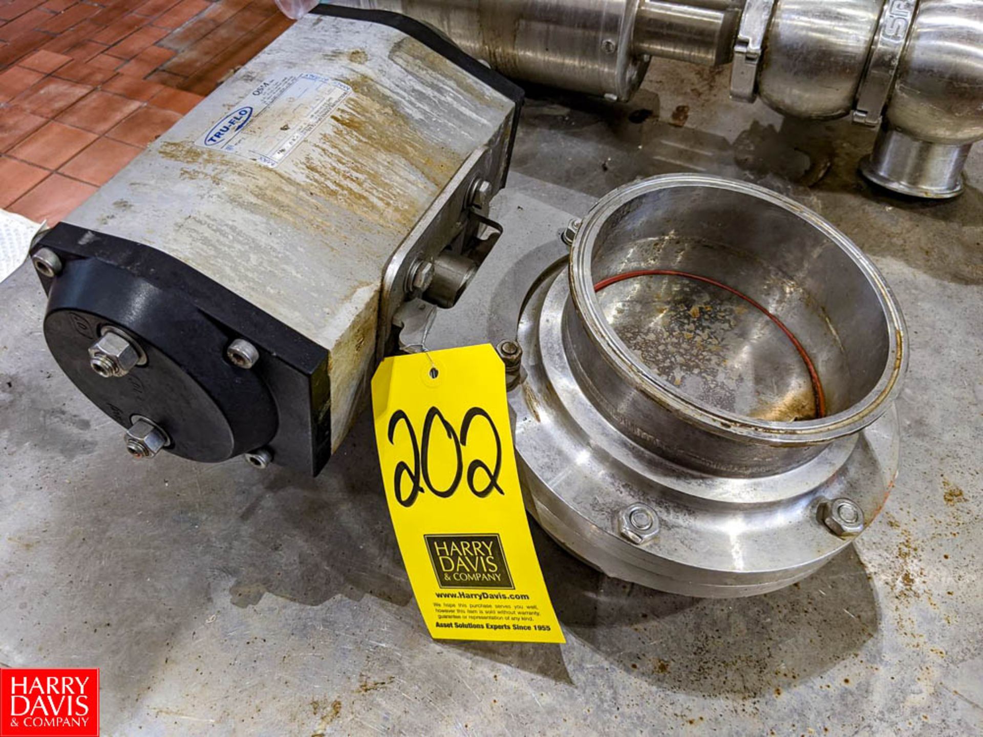 Tru-Flo 6" S/S Air Actuated Butterfly Valve (Loc. Ultra Filtration Room) Rigging Fee: $50