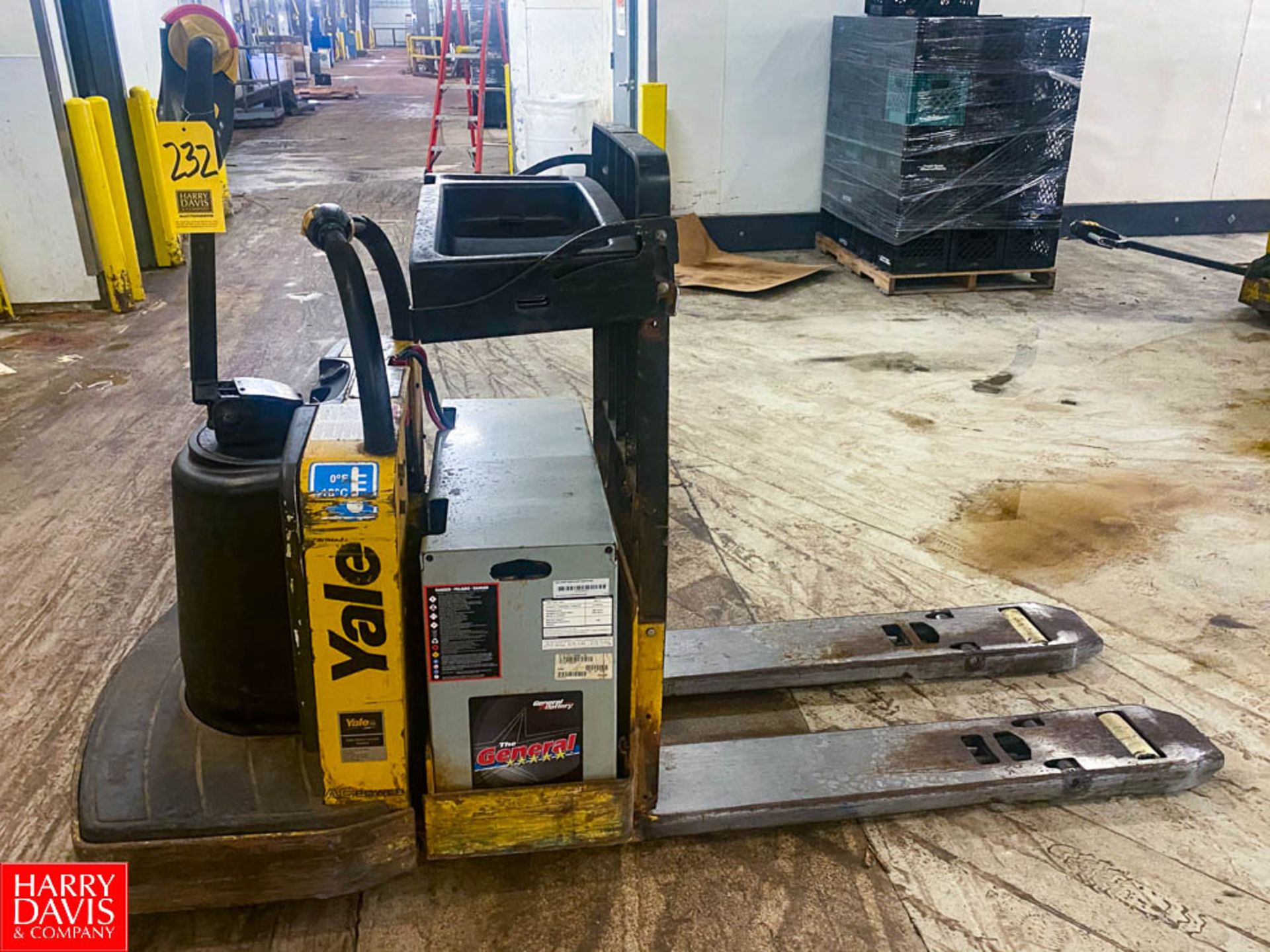 Yale Electric Pallet Jack Ride On 6000lb Capacity Model: MPW060SCN12T2748 - Rigging Fee: $ 150