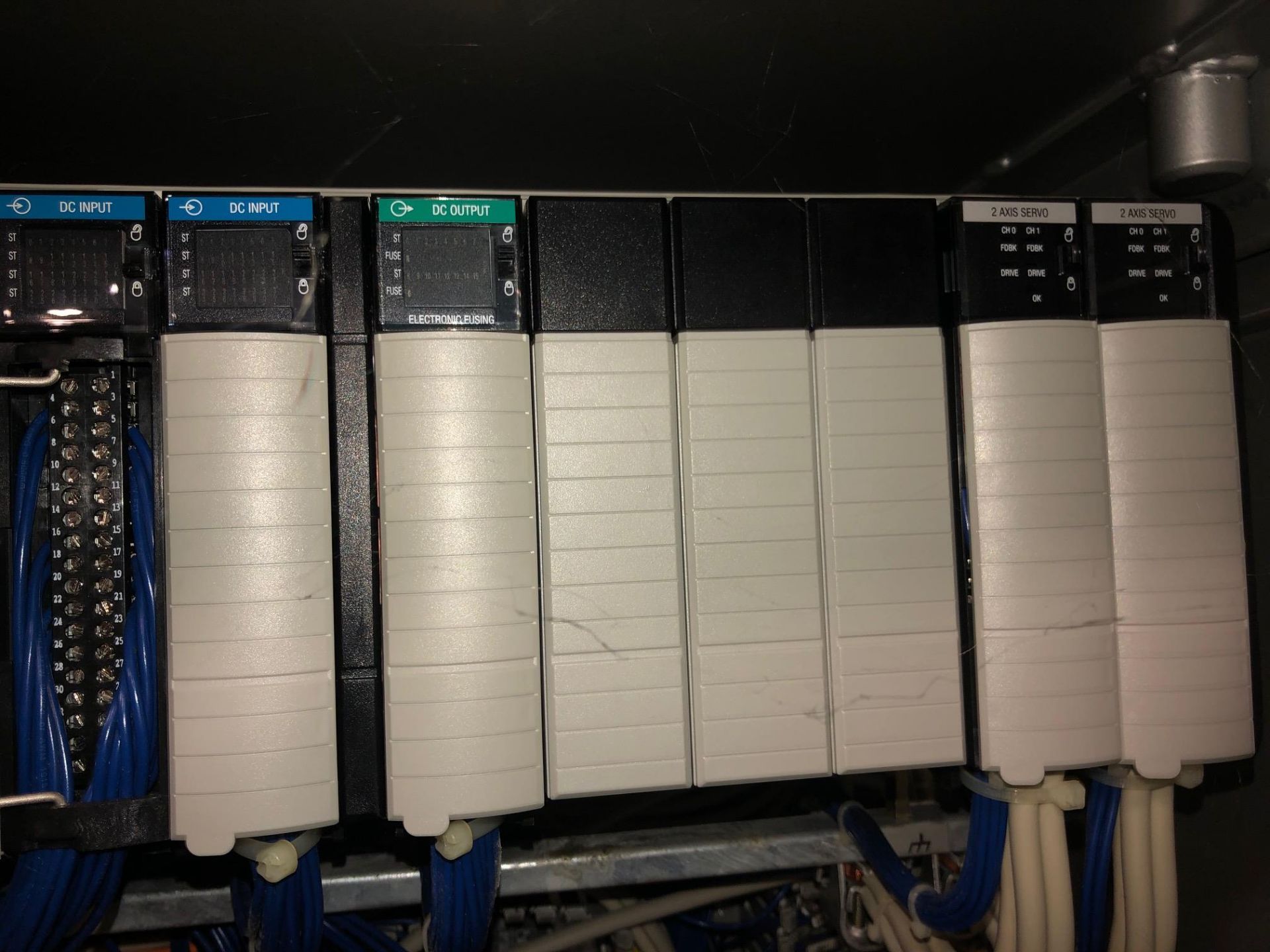 Allen Bradley Logix 5561 PLC, with (4) Servo Drives. (2) Power Supplies, (6) Starters, I/O - Image 2 of 5