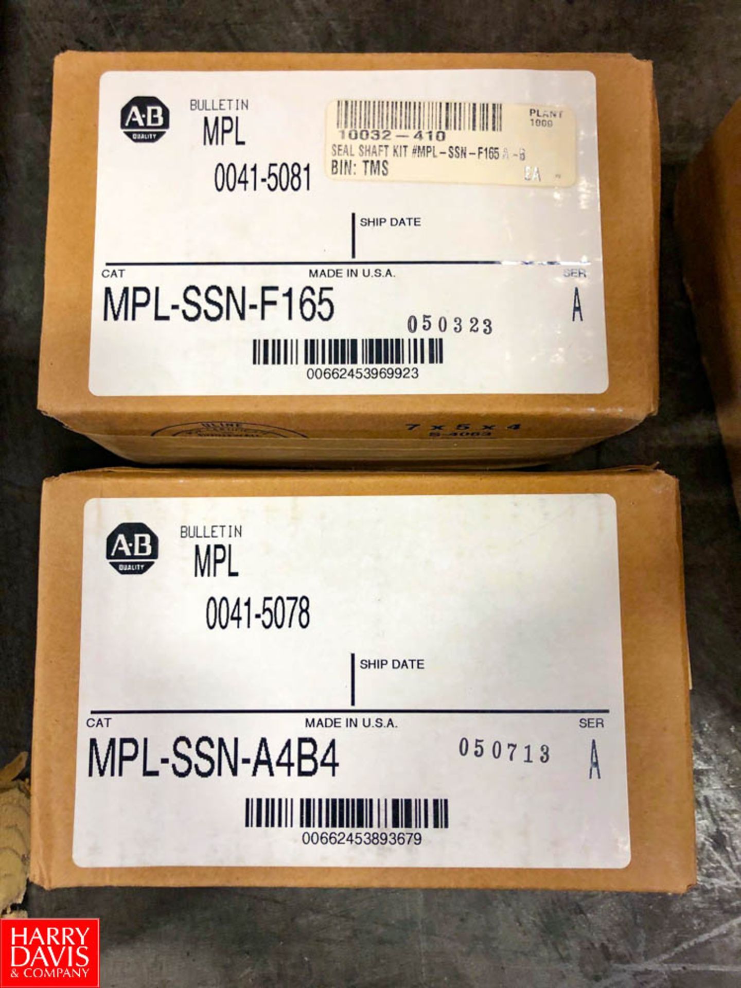 (2) New Allen Bradley Shaft Seal Kits; MPL-SSN-A4B4 and MPL-SSN-F165 Spare Part For Cloud Pouch