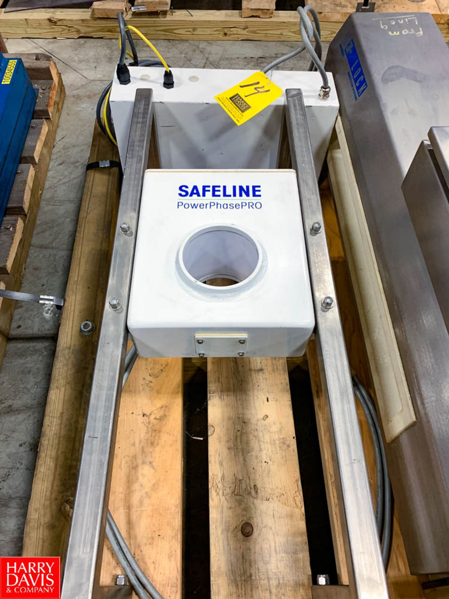 Safeline Power Phase Pro Flow Through Metal Detector Model CF-PRO-PW-300/800616, S/N 109179, 5"