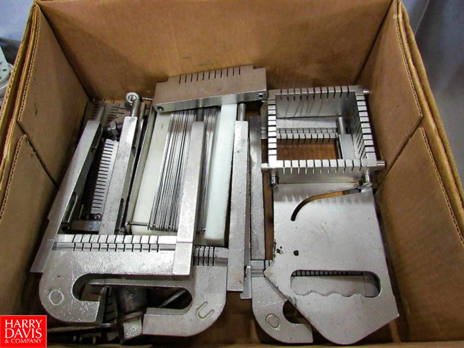 Holac Dicer, multiple grids, 220 volts Rigging Fee: $ 150 - Image 6 of 11
