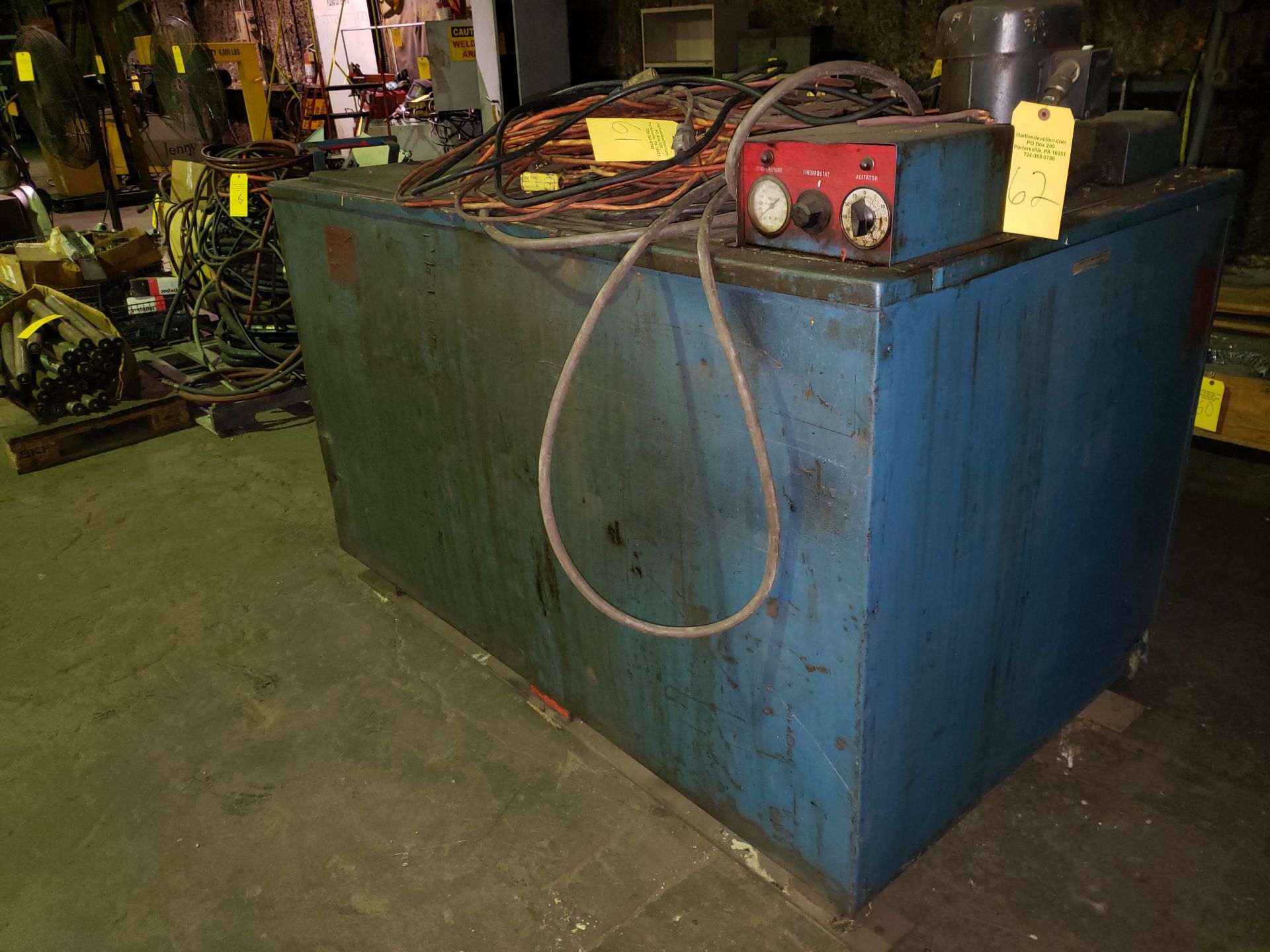 HEATED PARTS WASHER WITH AGITATION 32“x 48” openings