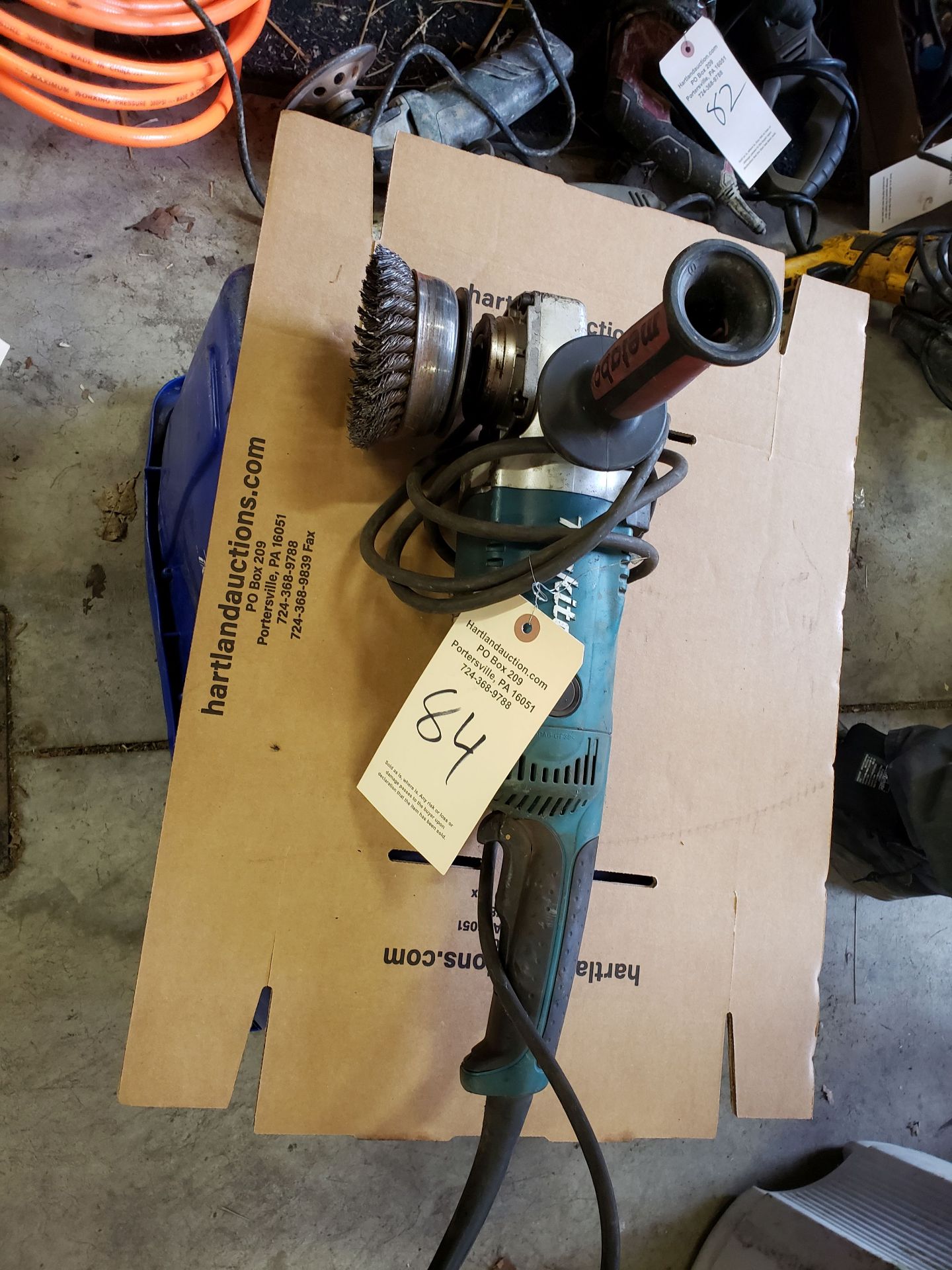 MAKITA 7" RIGHT ANGLE GRINDER