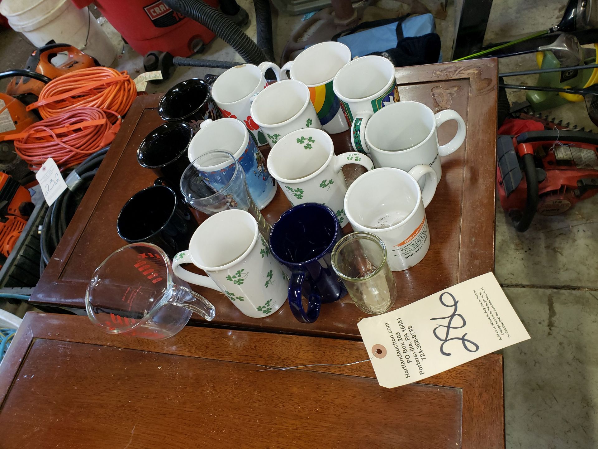 ASSORTED MUGS, PYREX MEASURING CUP