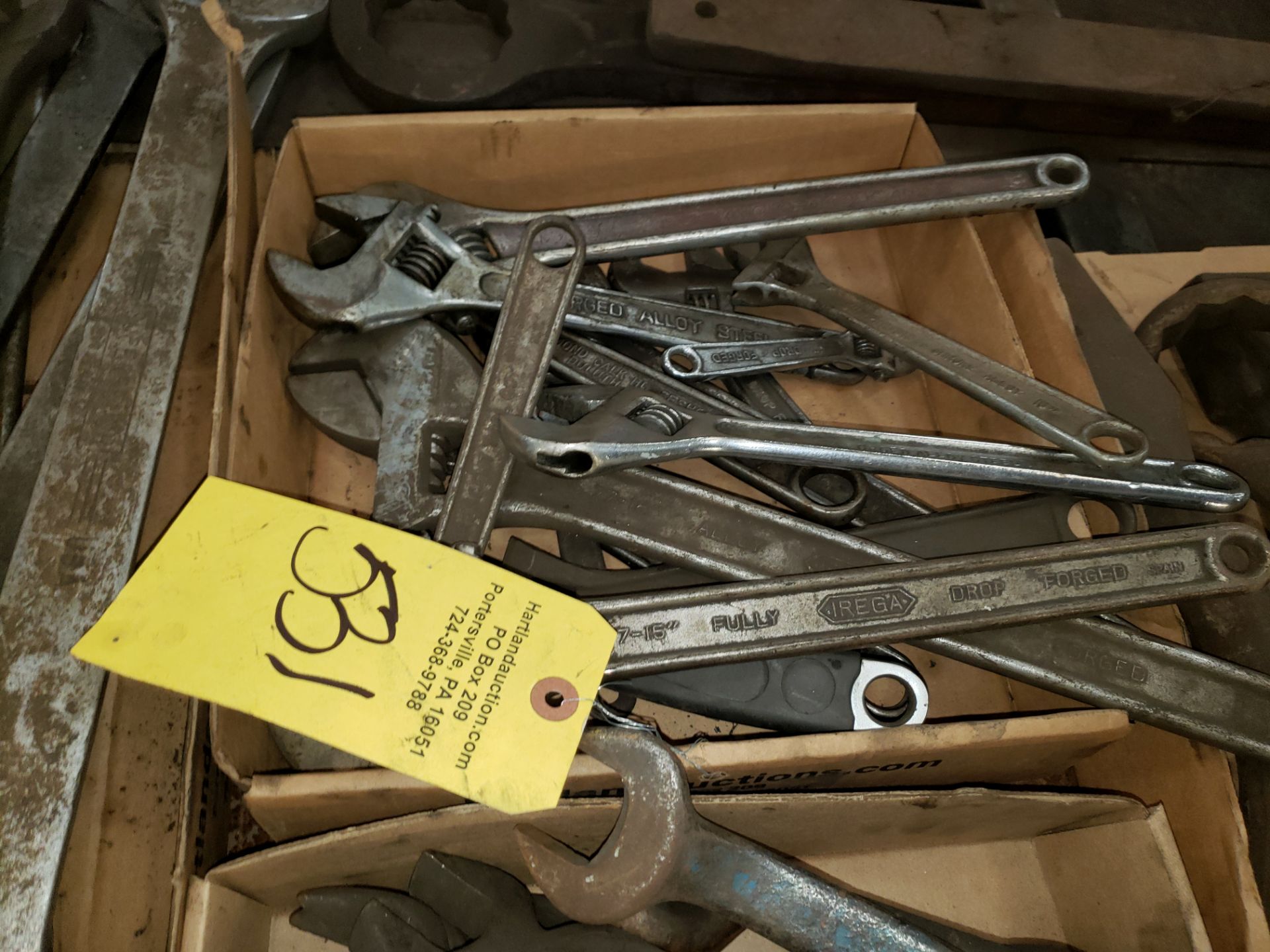 CRESCENT WRENCHES LOT