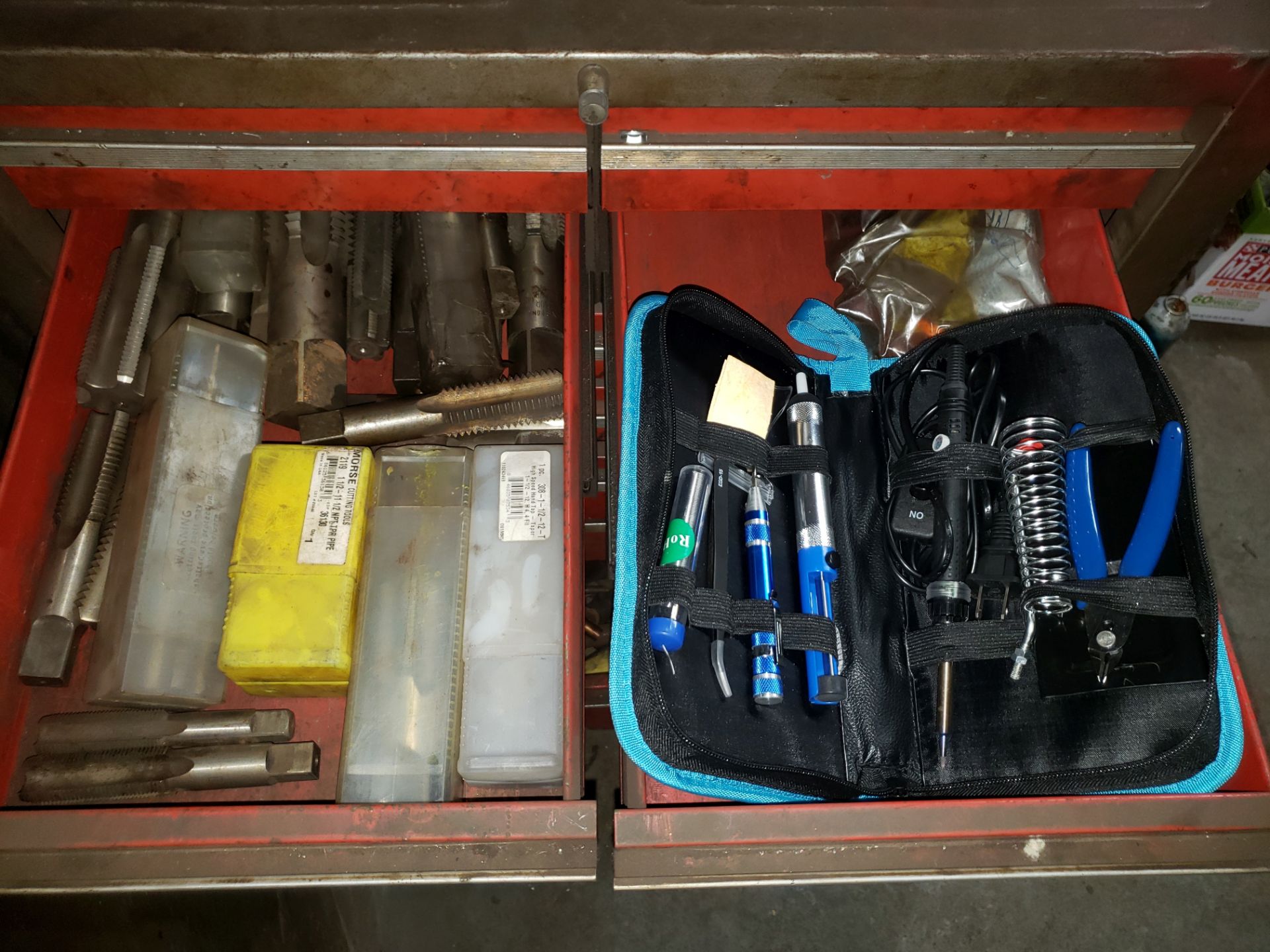 CRAFTSMAN TOOL CHEST AND ROLLER CABINET AND CONTENTS, LOT - Image 8 of 12