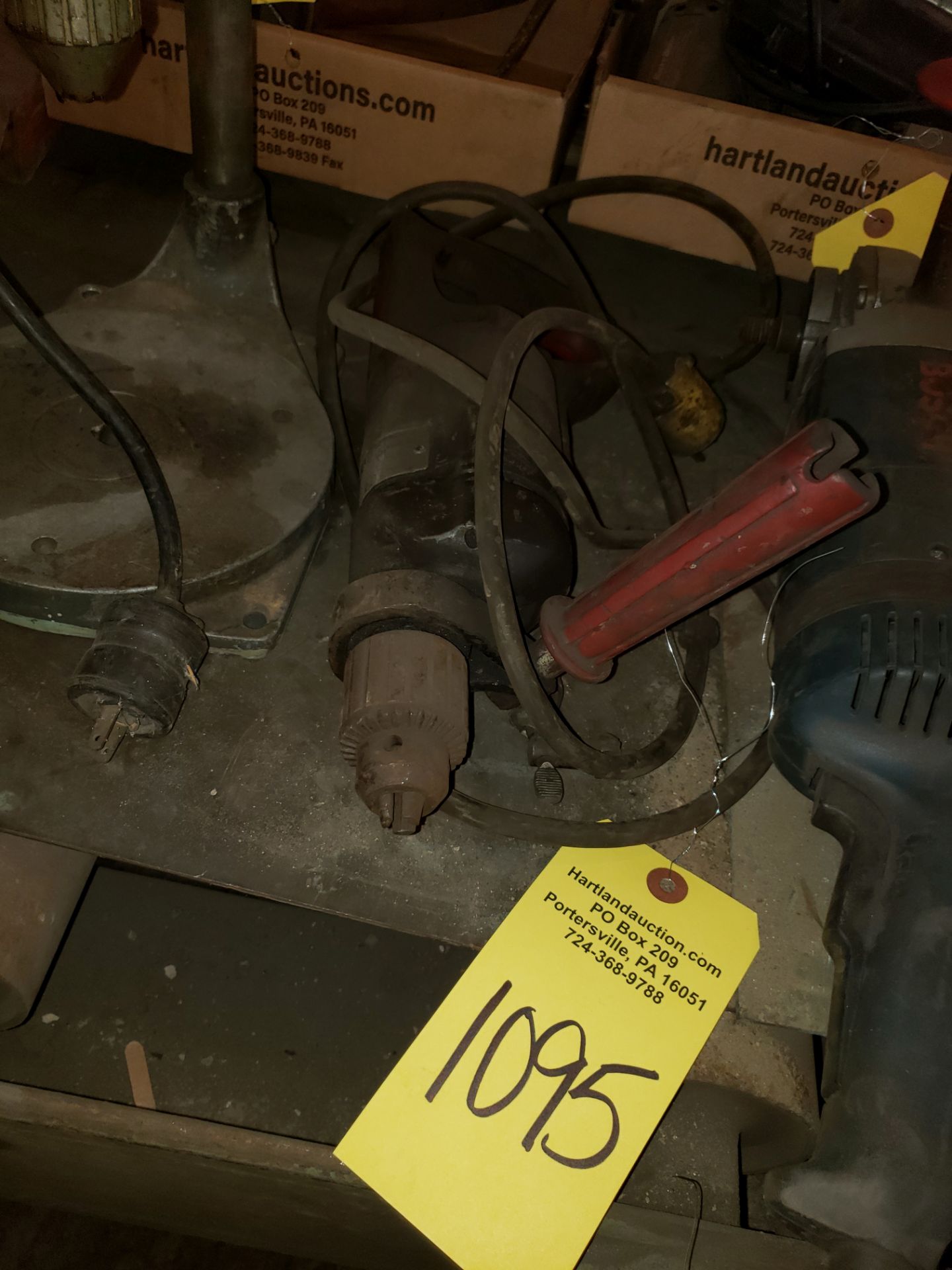 MILWAUKEE ELECTRIC DRILL