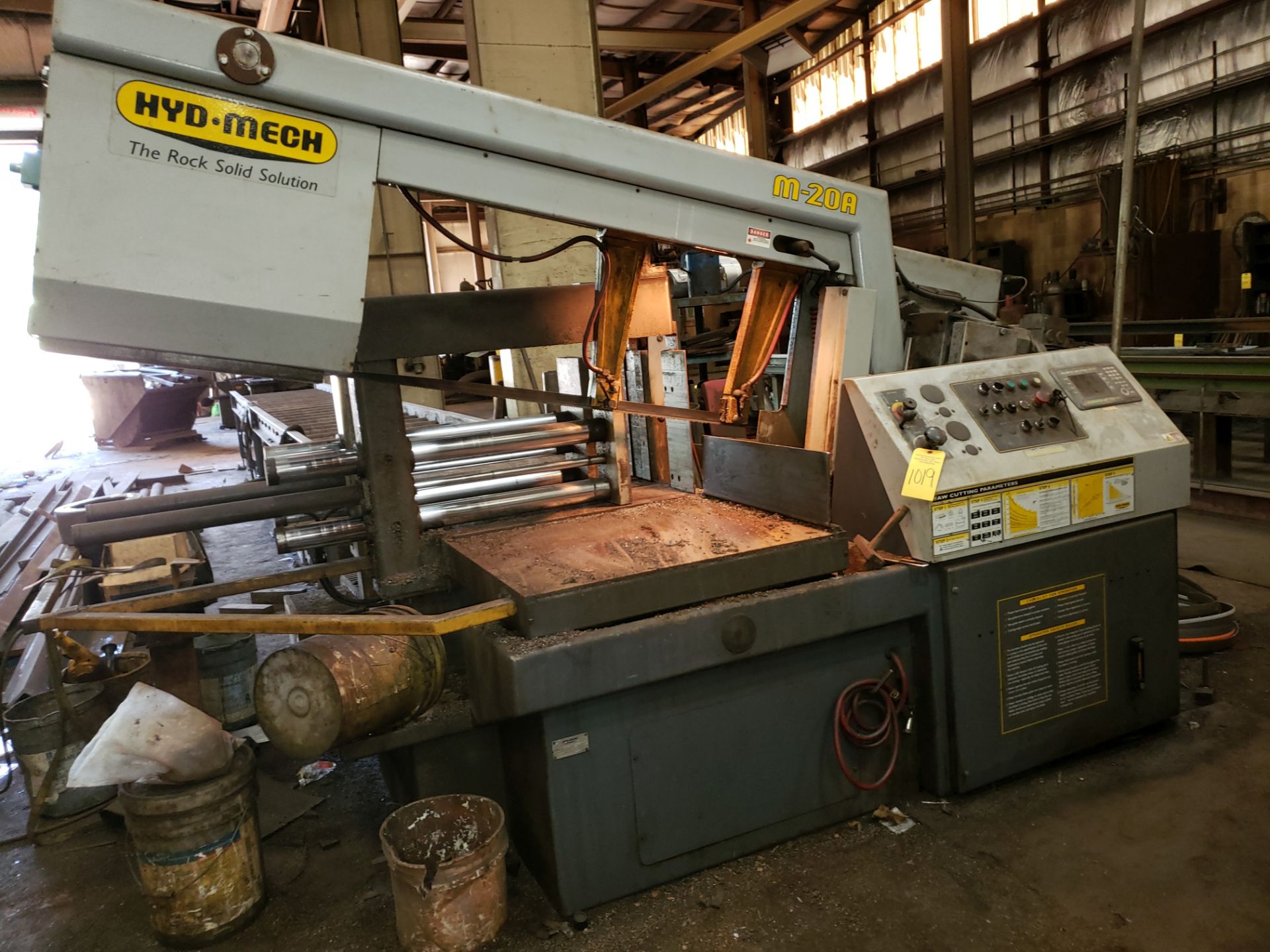 HYD-MECH M-20A HORZ AUTO BAND SAW