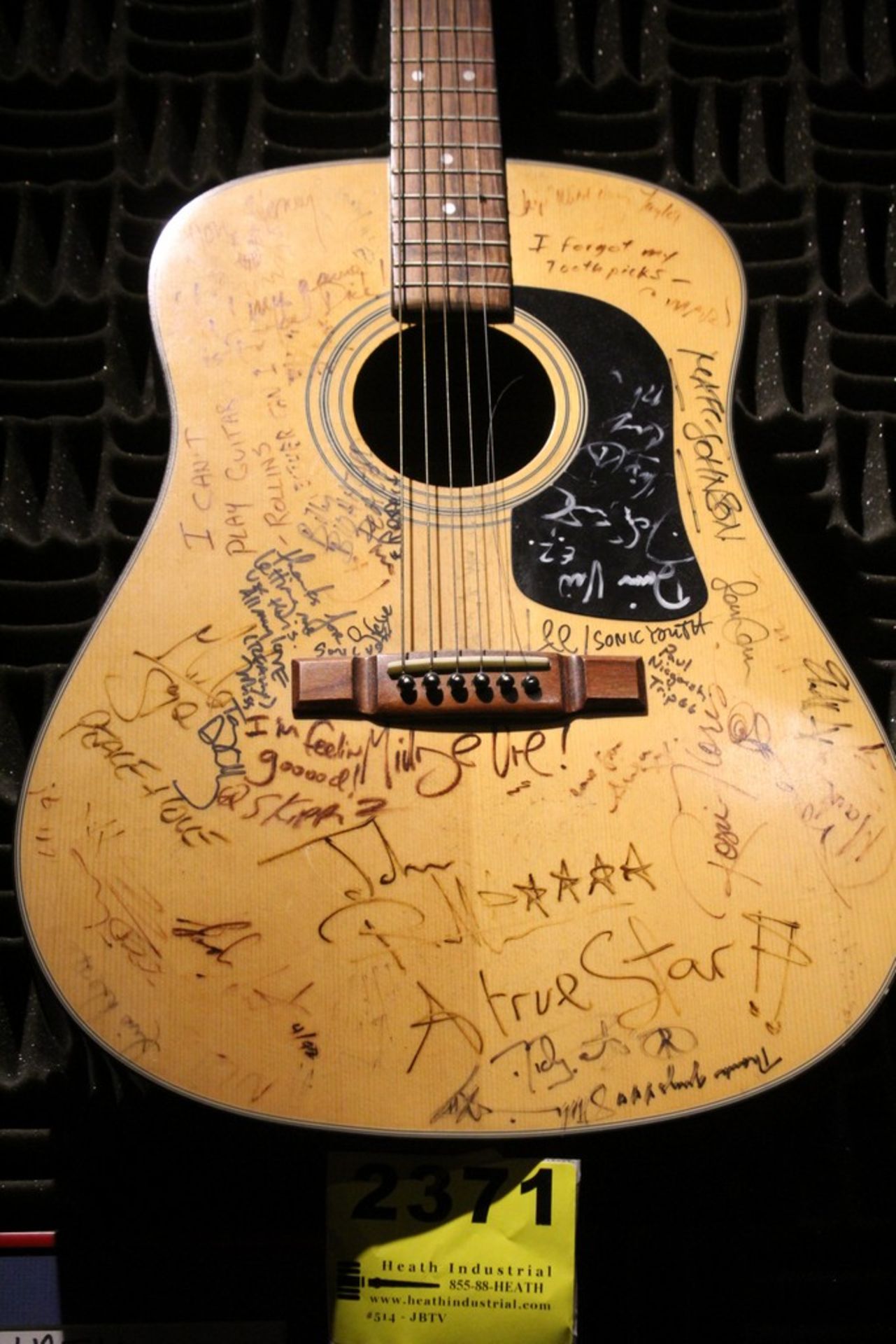 Signed Acoustic Guitar- Henry Rollins, Members of Sonic Youth, Members of Thin Lizzy - Image 3 of 3