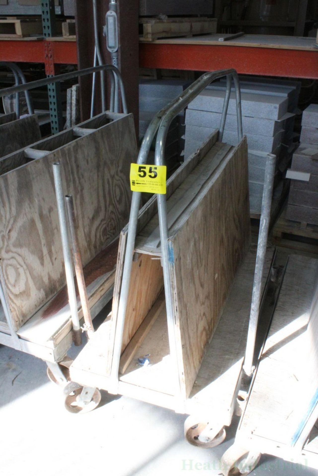 PORTABLE MATERIAL CART 47" X 24" X 45"