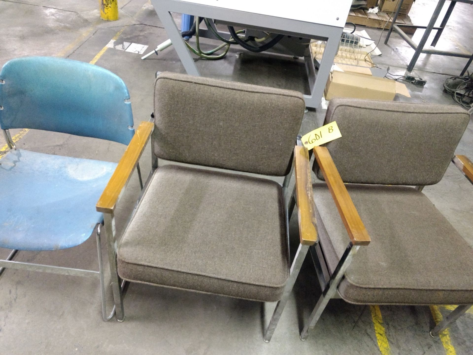 (3) CHAIRS