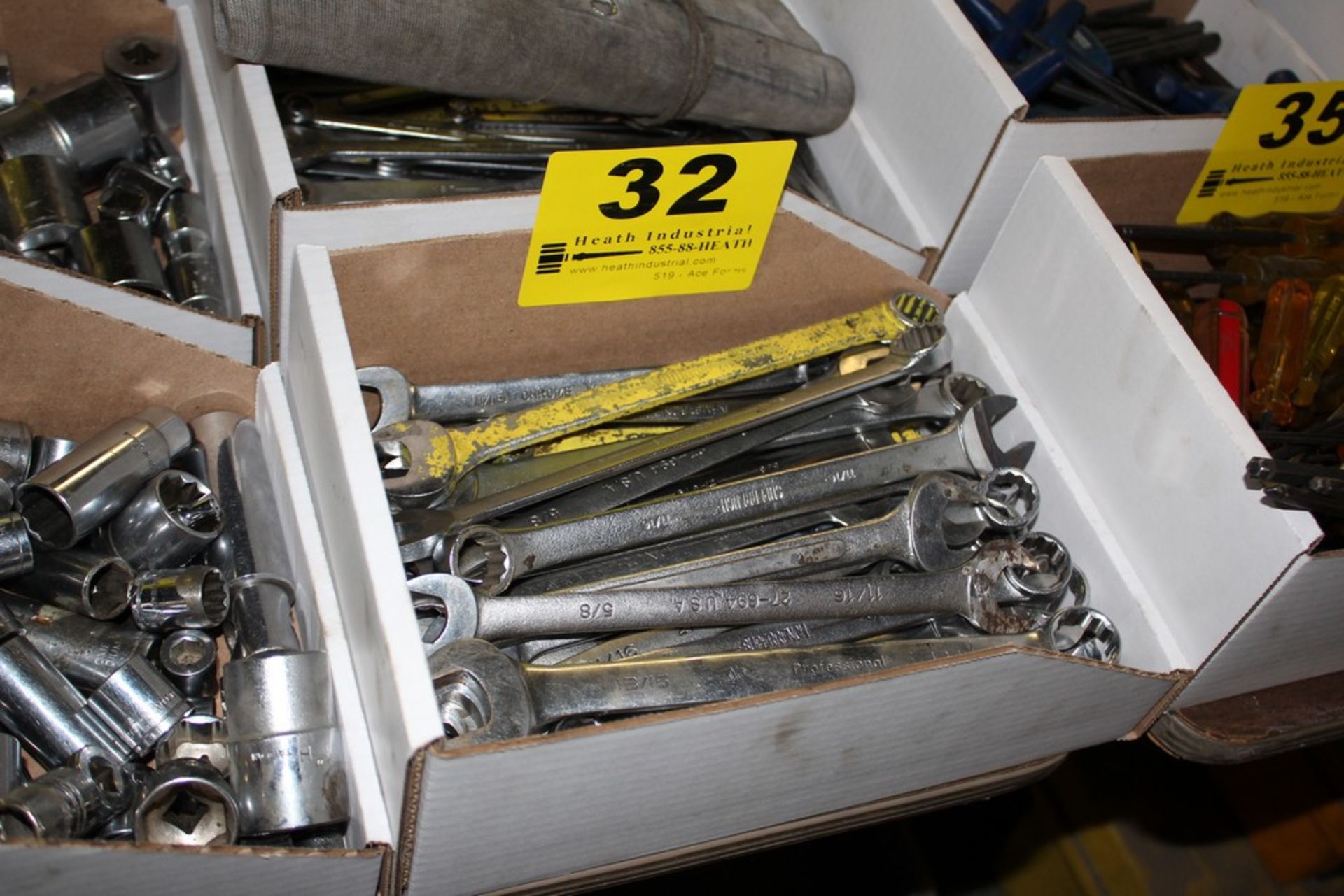 LARGE QTY OF COMBINATION WRENCHES IN BOX